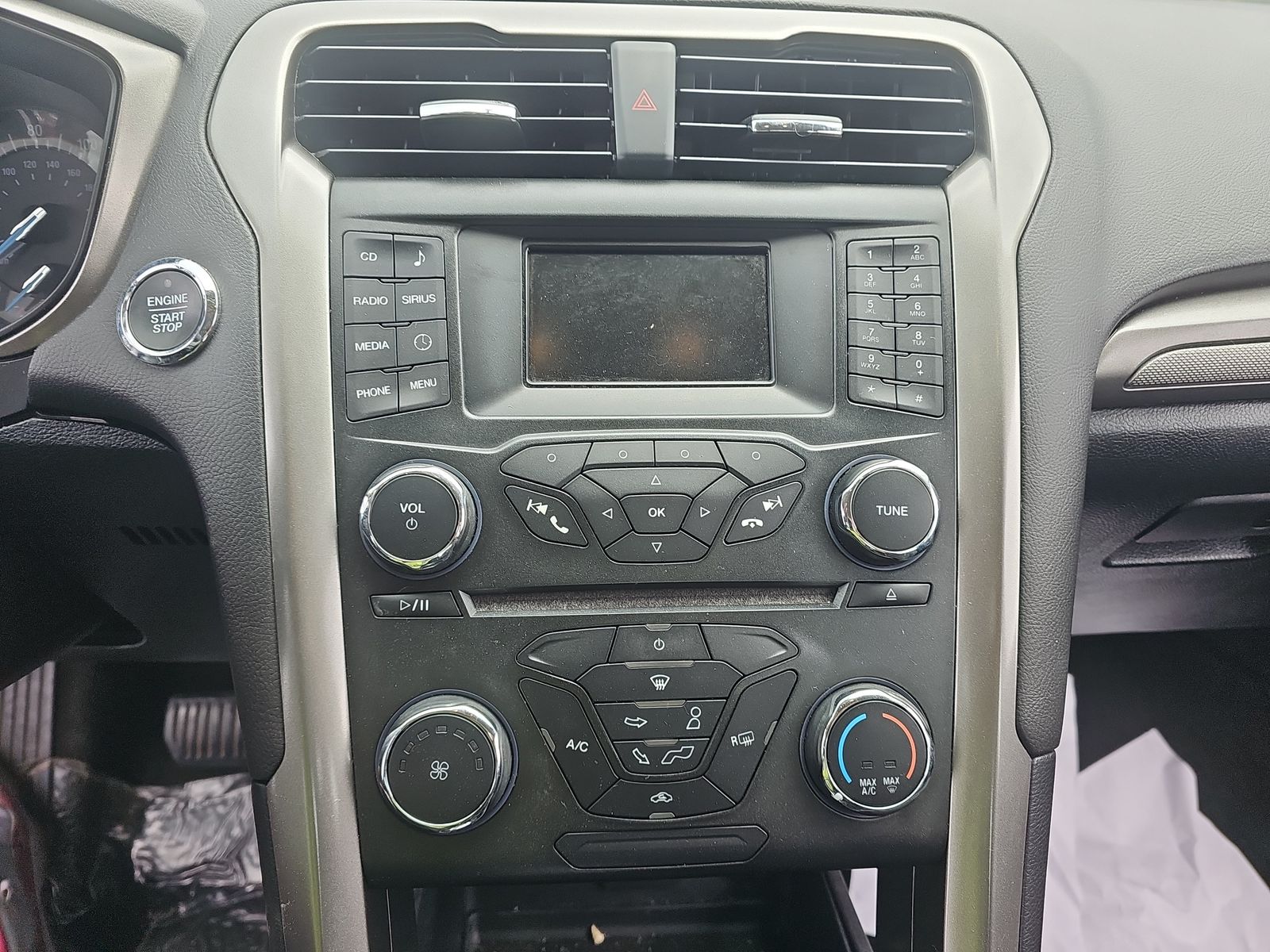 2018 Ford Fusion SE FWD