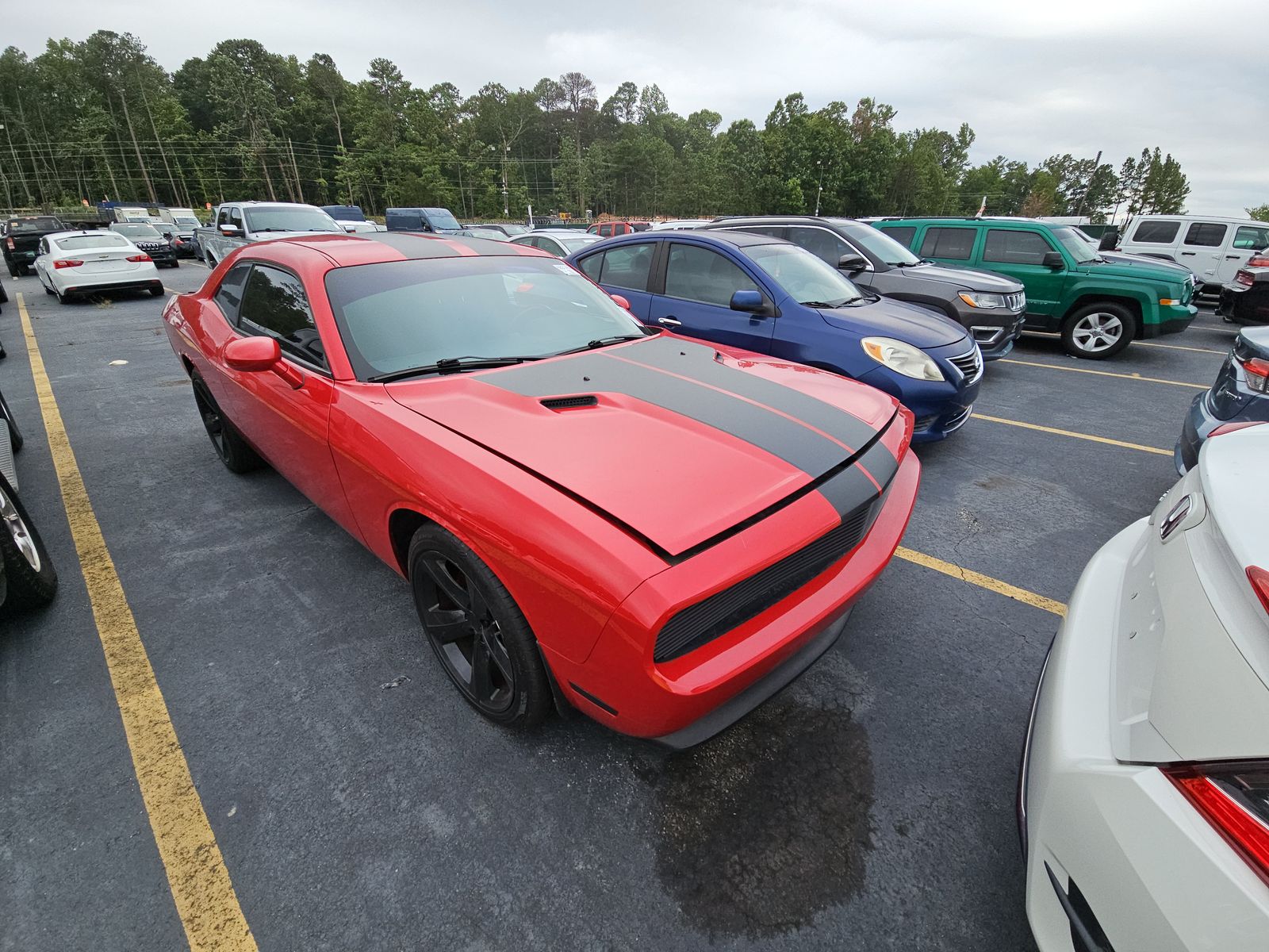 2013 Dodge Challenger SXT FWD