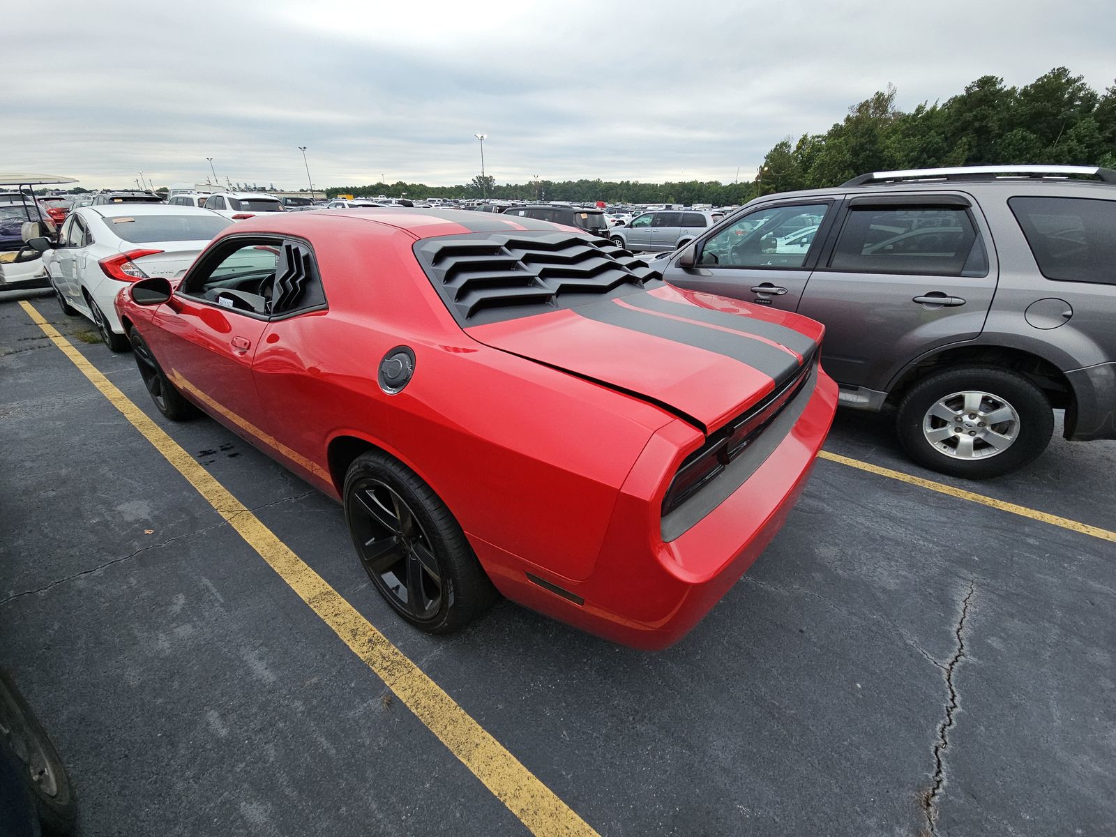 2013 Dodge Challenger SXT FWD