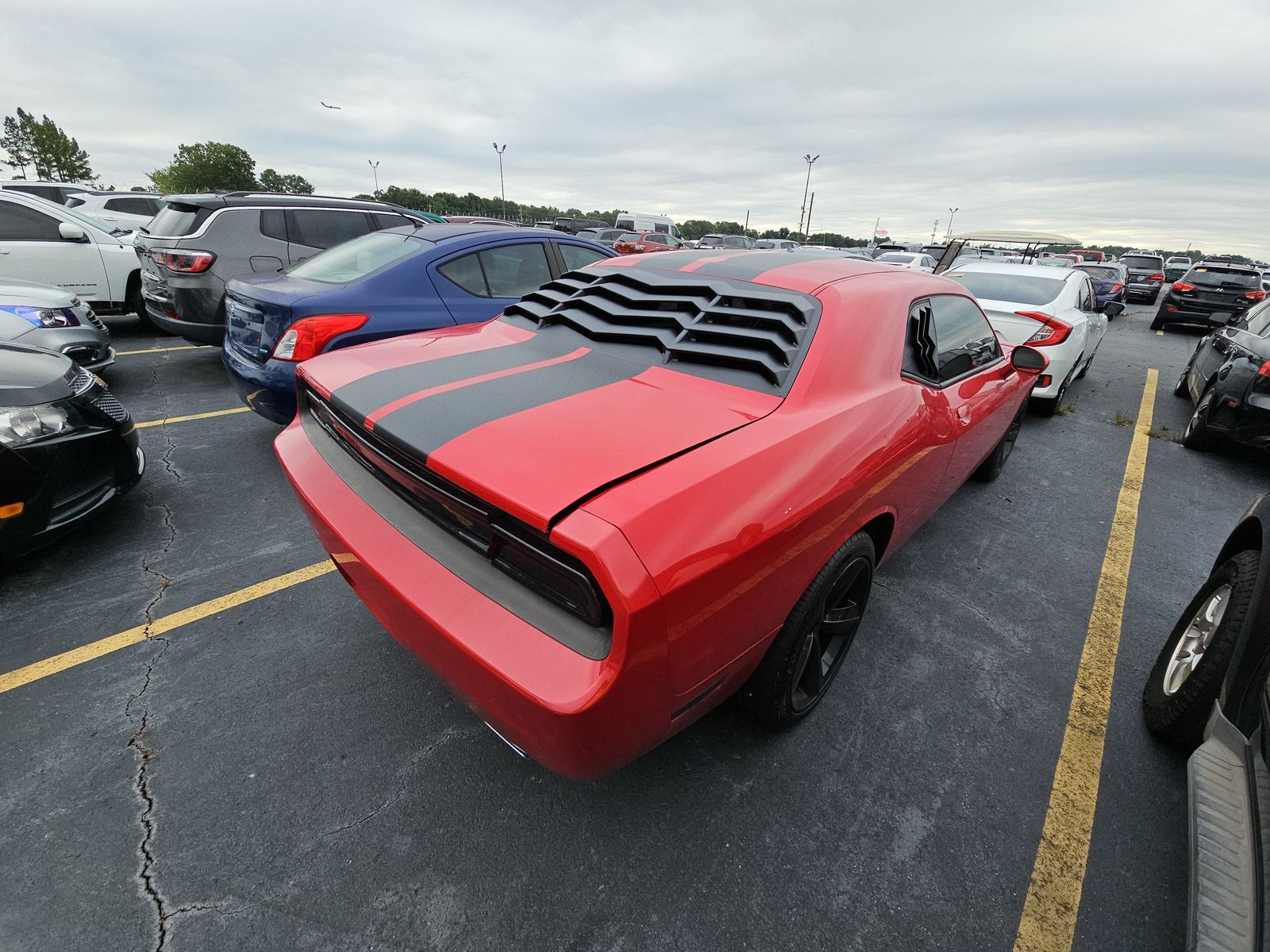 2013 Dodge Challenger SXT FWD