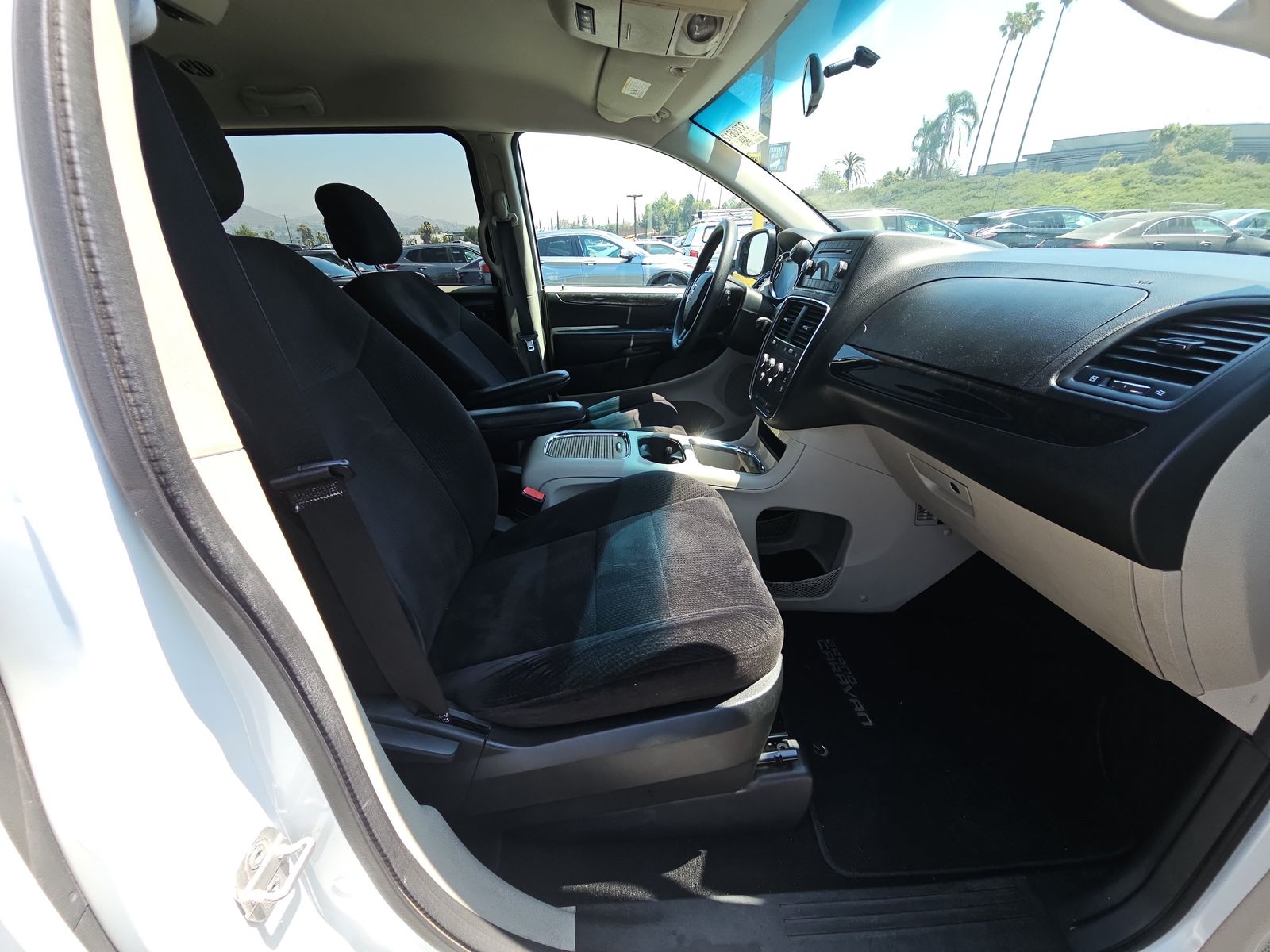 2014 Dodge Grand Caravan SXT FWD