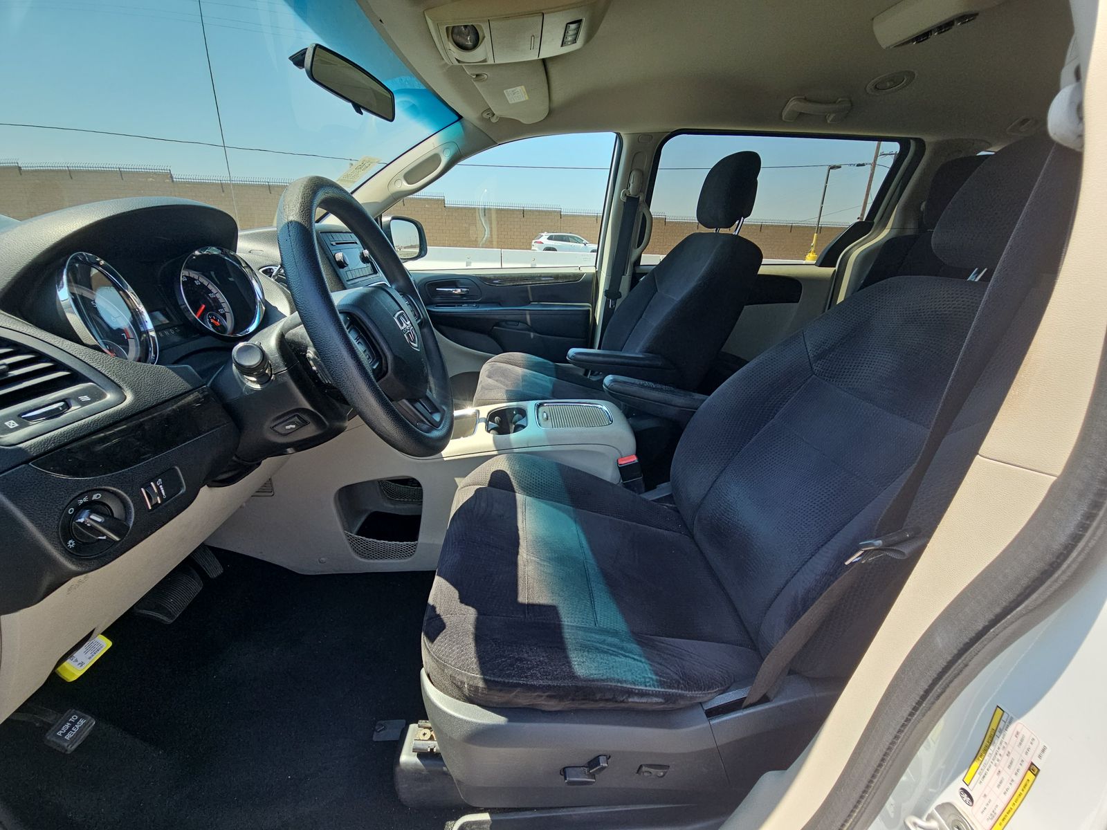 2014 Dodge Grand Caravan SXT FWD