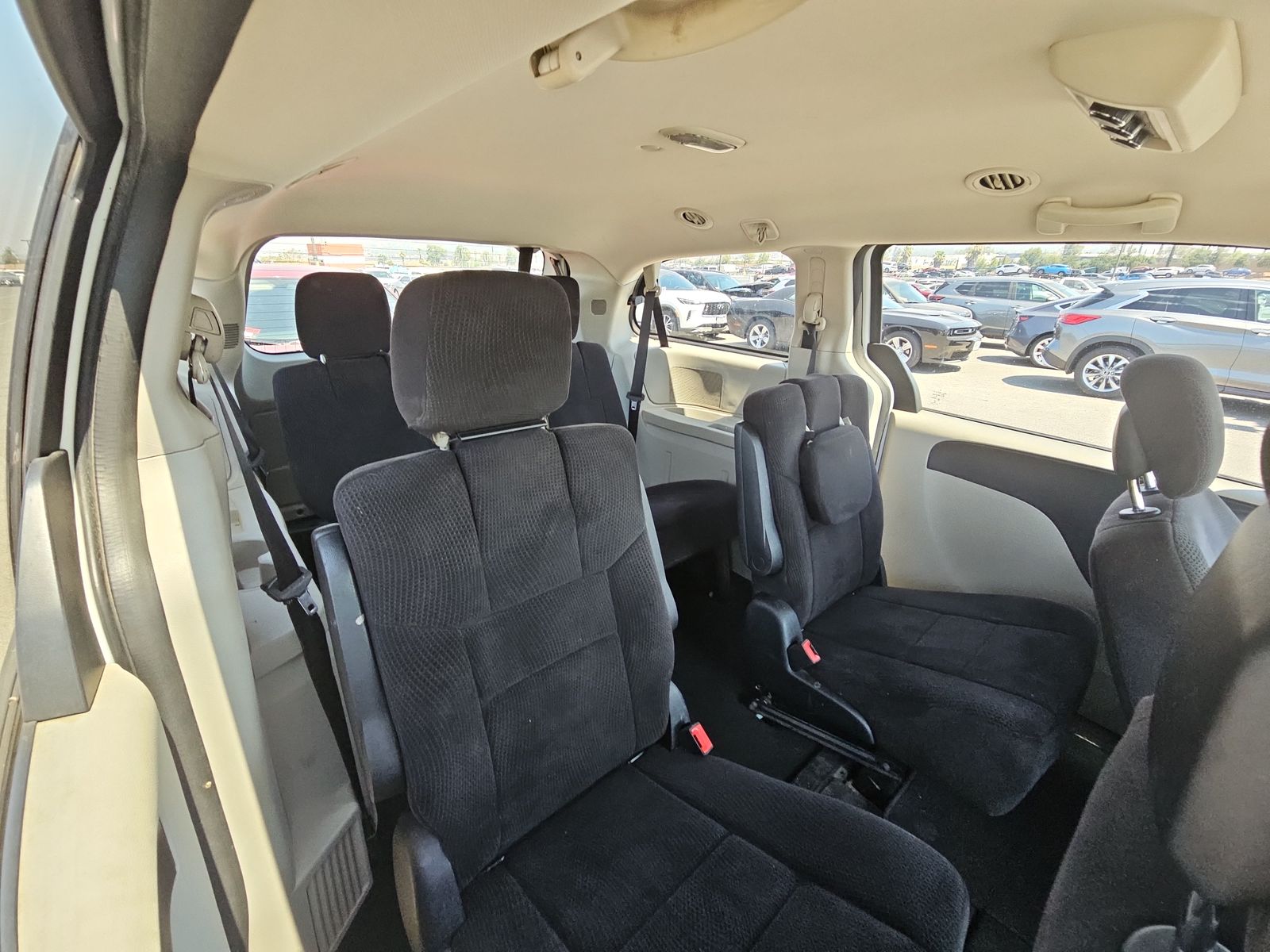 2014 Dodge Grand Caravan SXT FWD