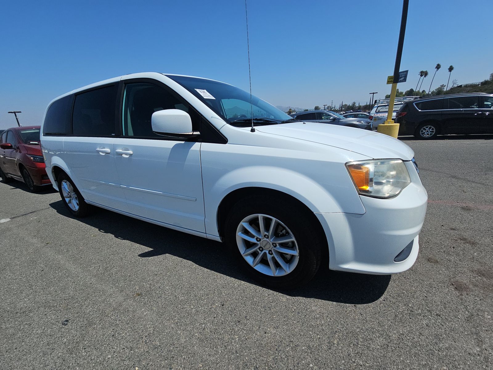 2014 Dodge Grand Caravan SXT FWD