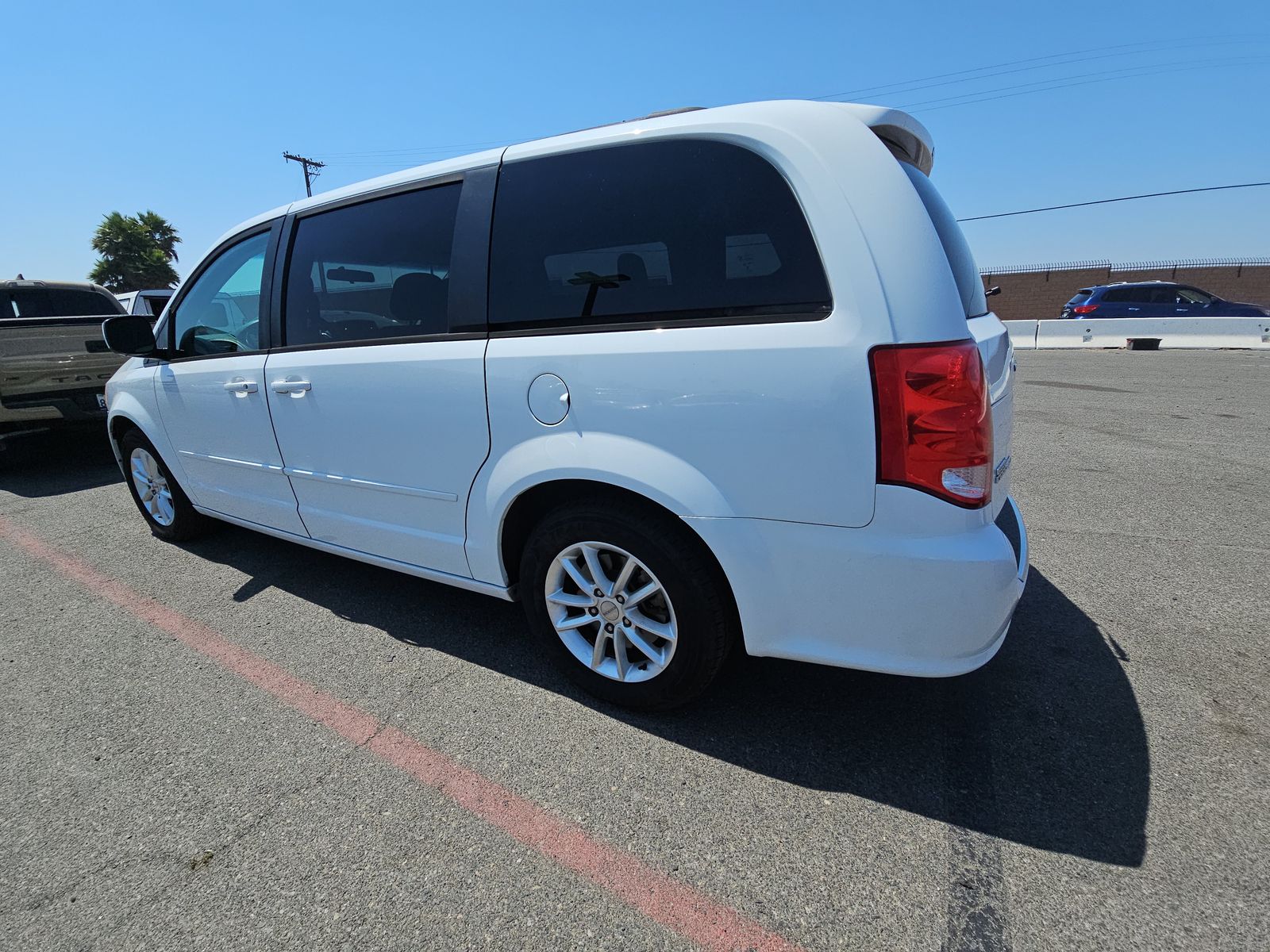 2014 Dodge Grand Caravan SXT FWD