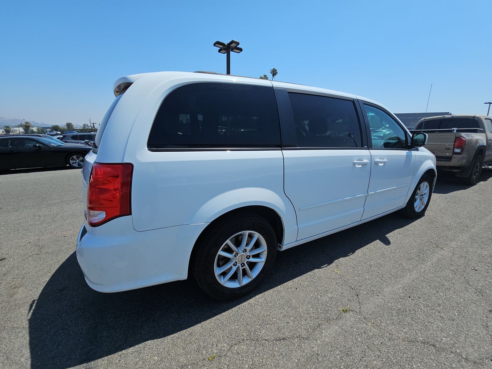 2014 Dodge Grand Caravan SXT FWD