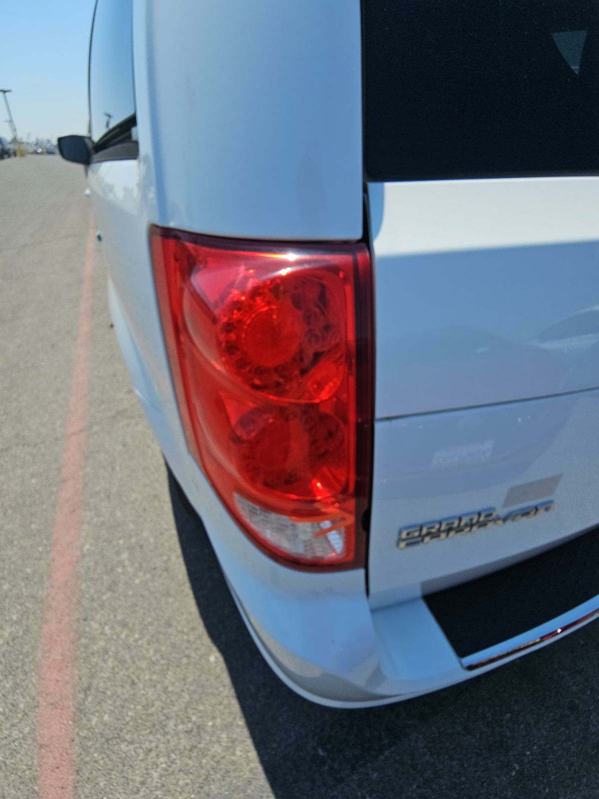 2014 Dodge Grand Caravan SXT FWD