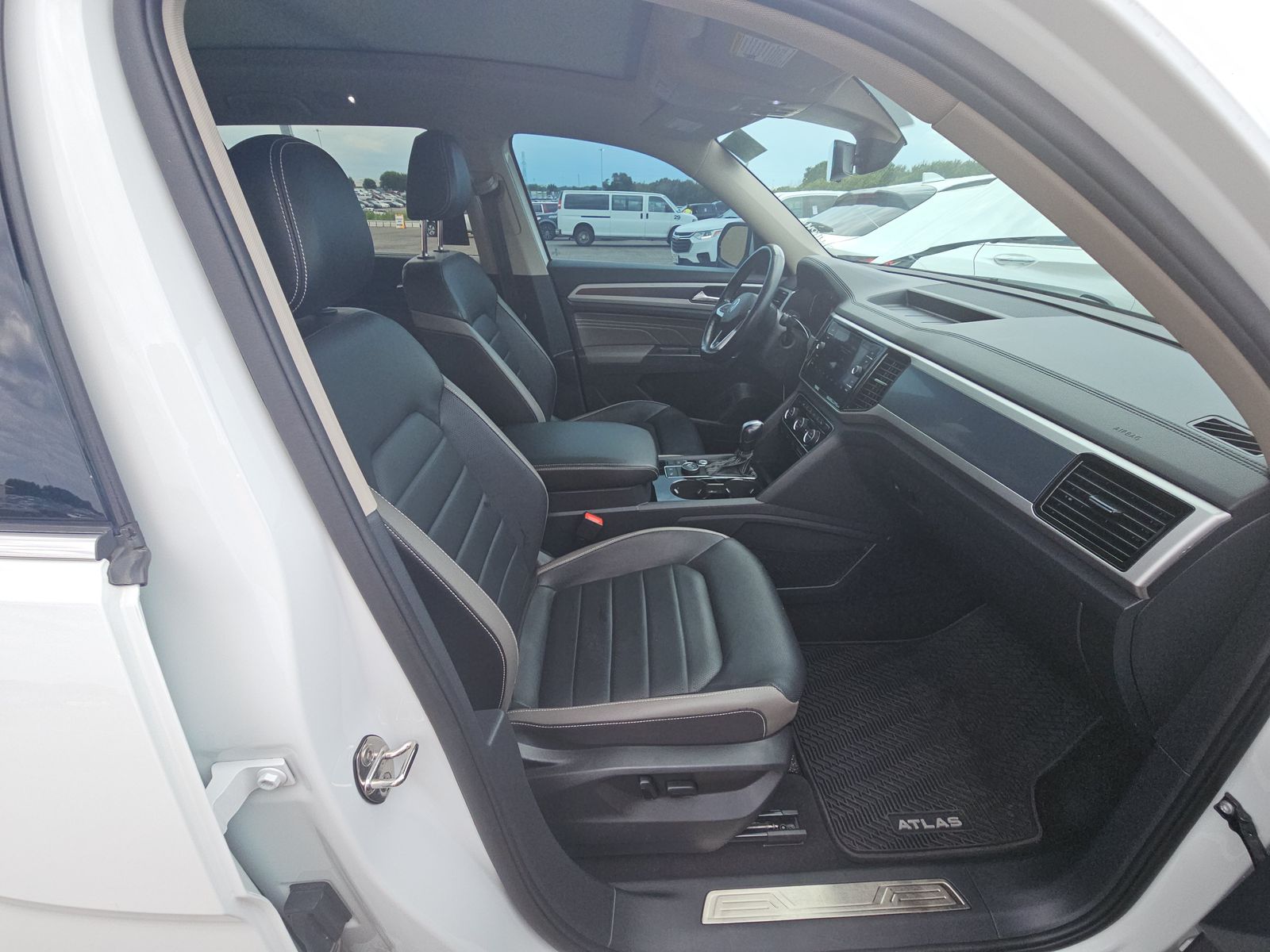 2021 Volkswagen Atlas 3.6L SEL Premium R-Line AWD