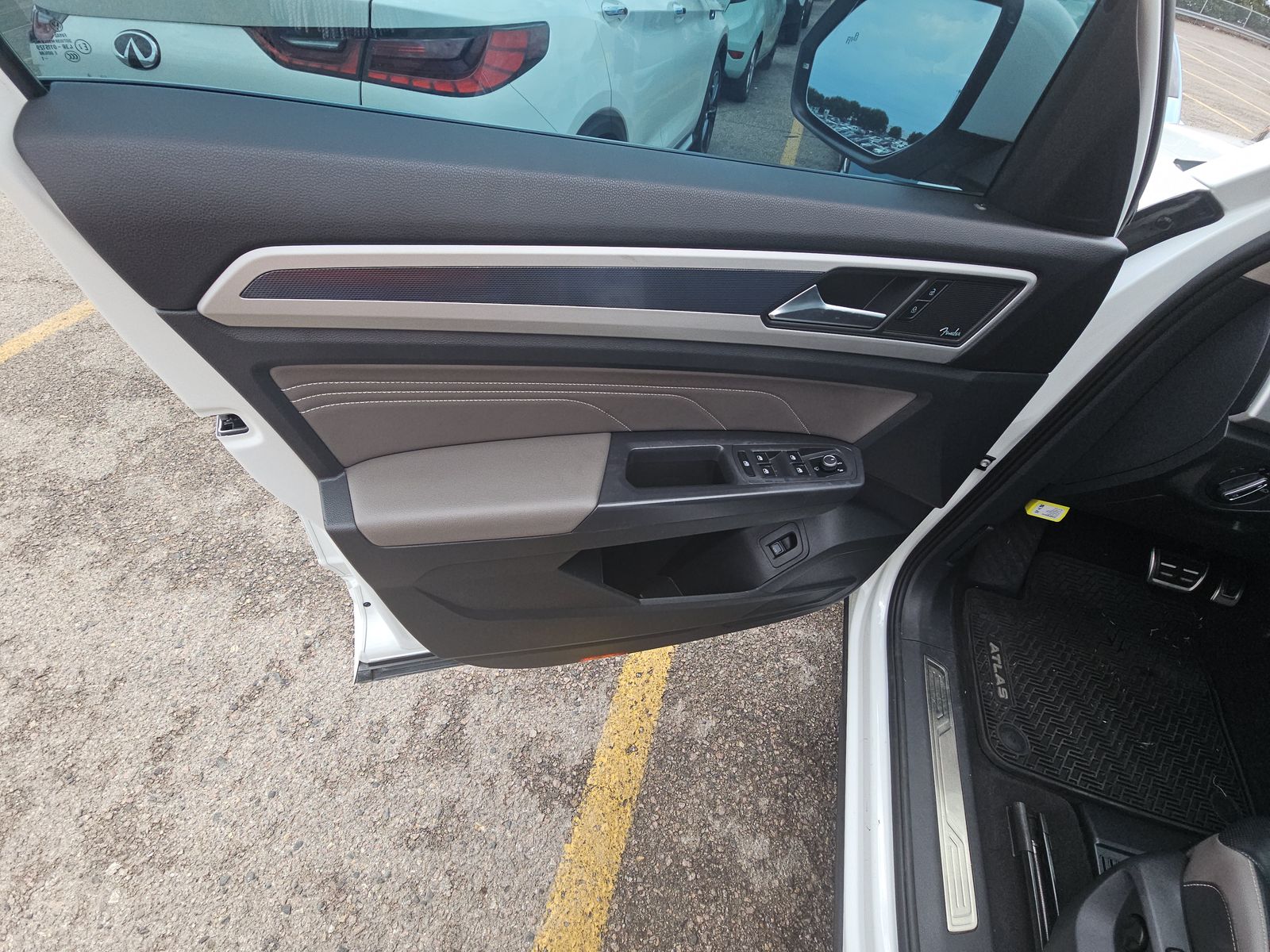 2021 Volkswagen Atlas 3.6L SEL Premium R-Line AWD