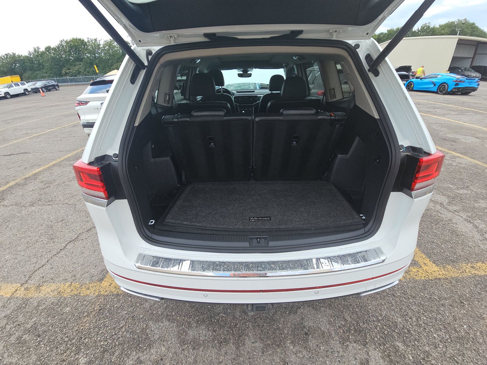 2021 Volkswagen Atlas 3.6L SEL Premium R-Line AWD