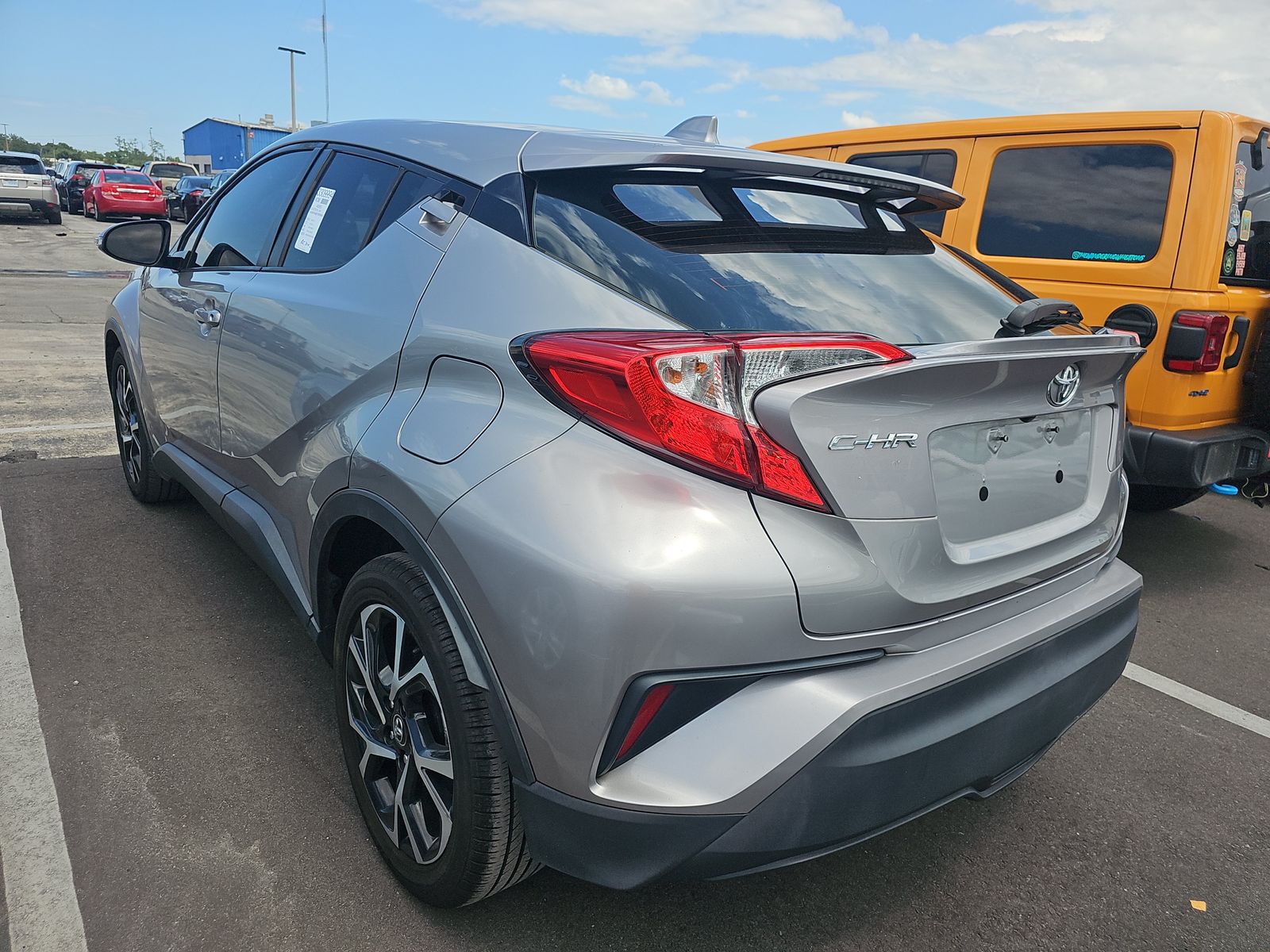 2019 Toyota C-HR XLE FWD