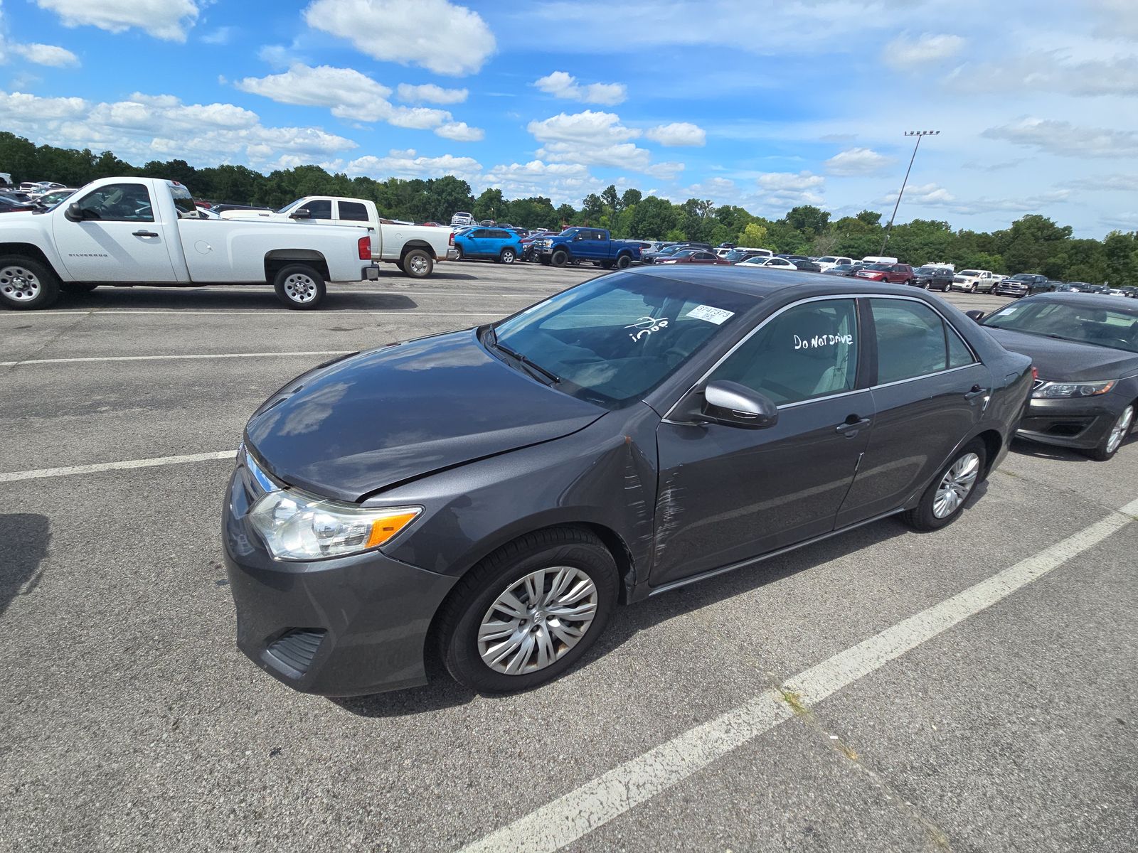 2013 Toyota Camry LE FWD