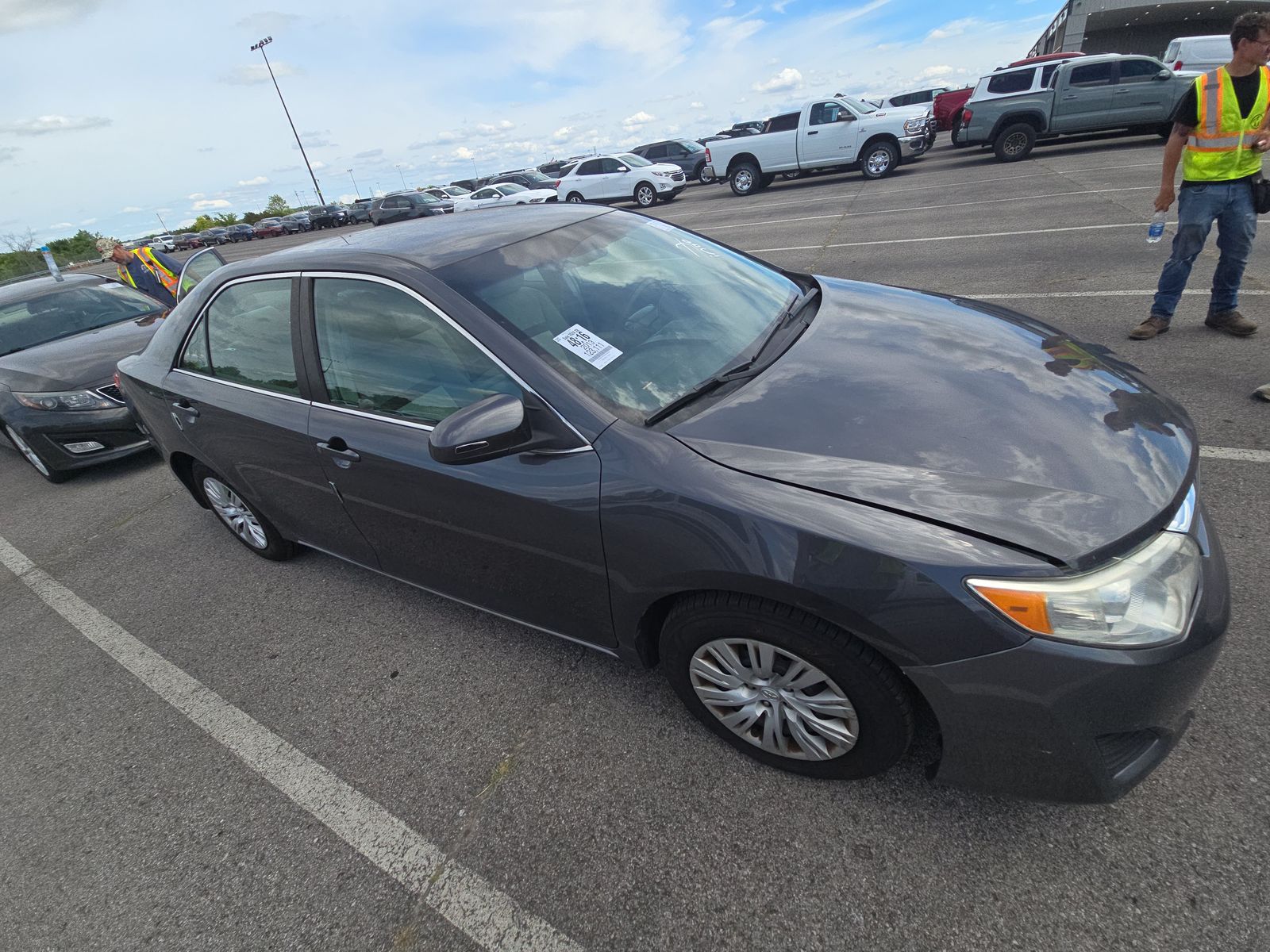 2013 Toyota Camry LE FWD