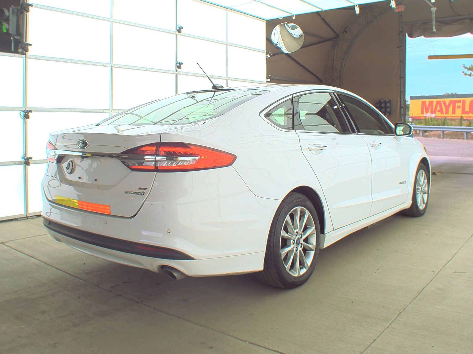 2017 Ford Fusion Hybrid SE FWD