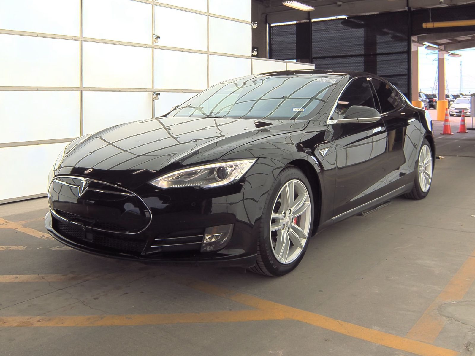 2015 Tesla Model S P90D AWD