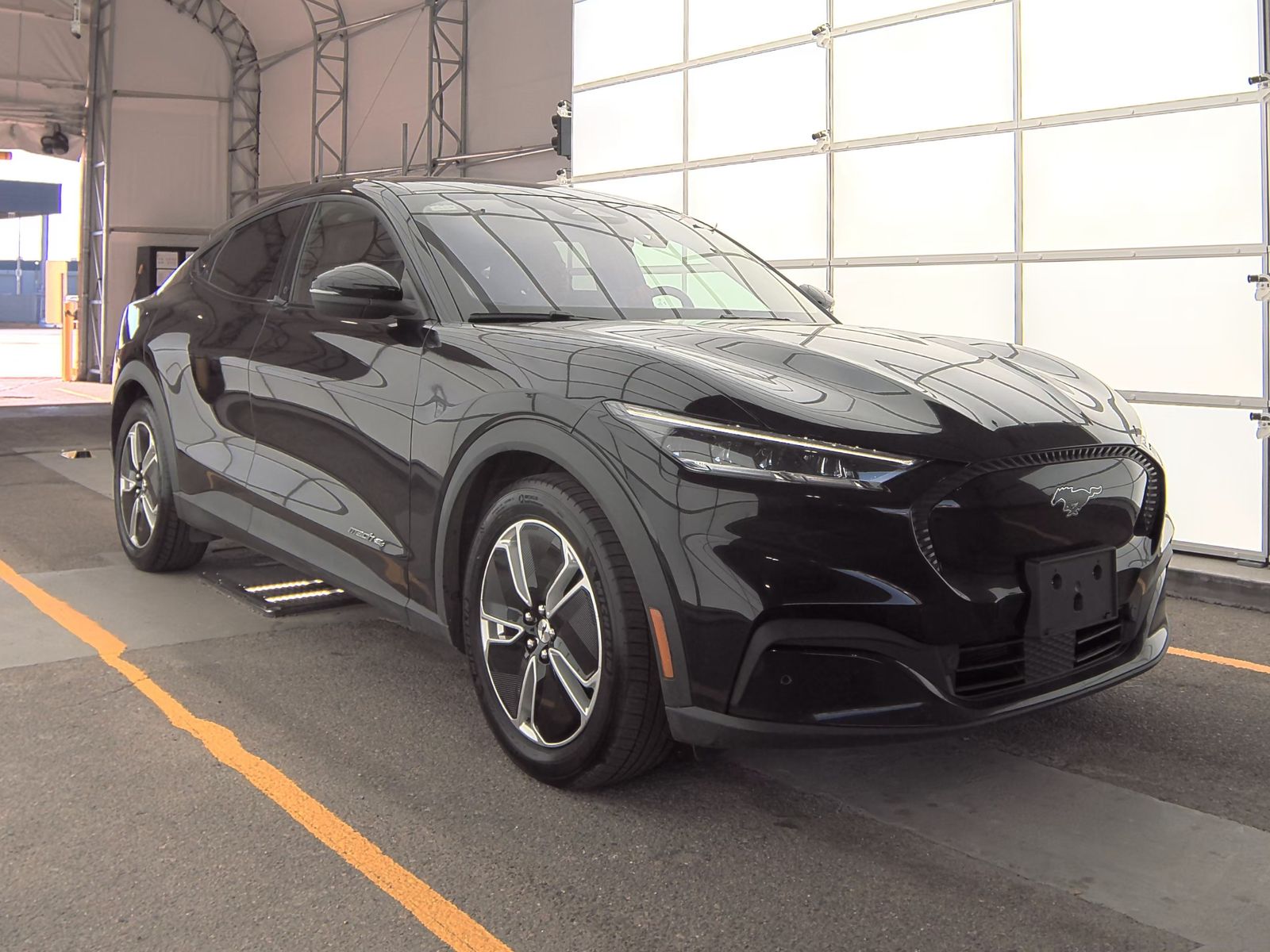 2022 Ford Mustang Mach-E Select AWD