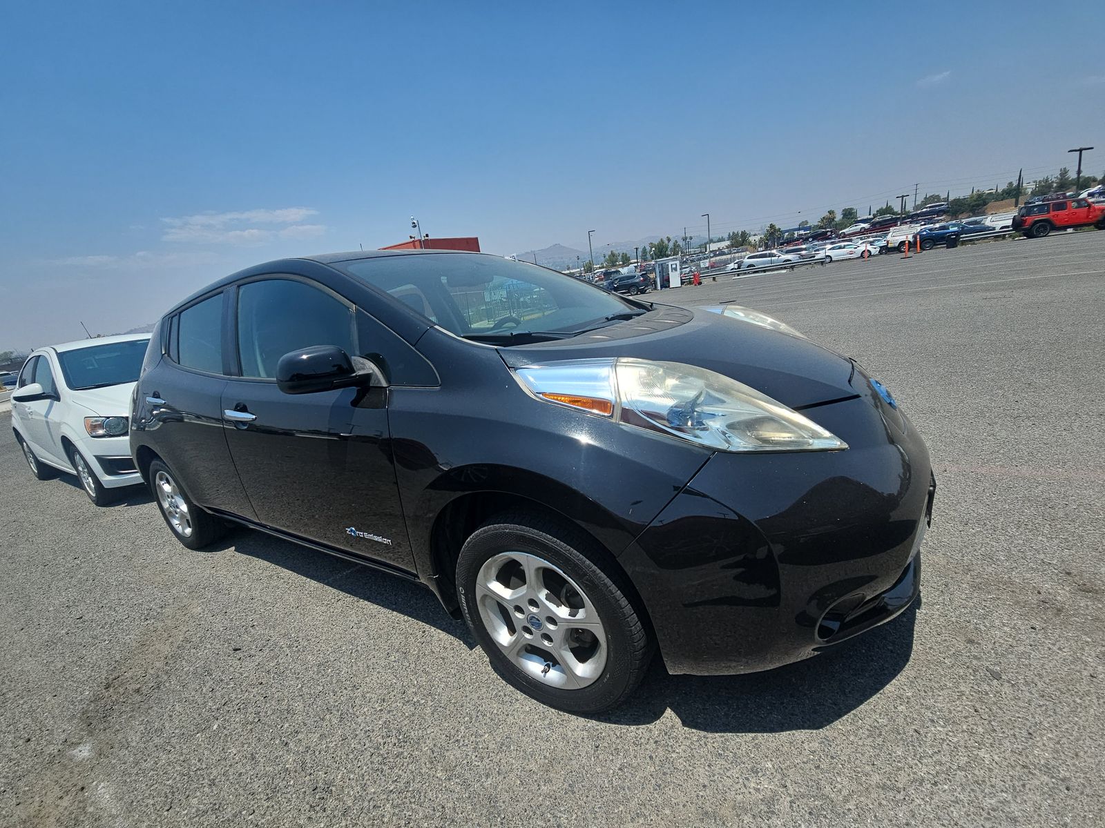 2013 Nissan LEAF SV FWD