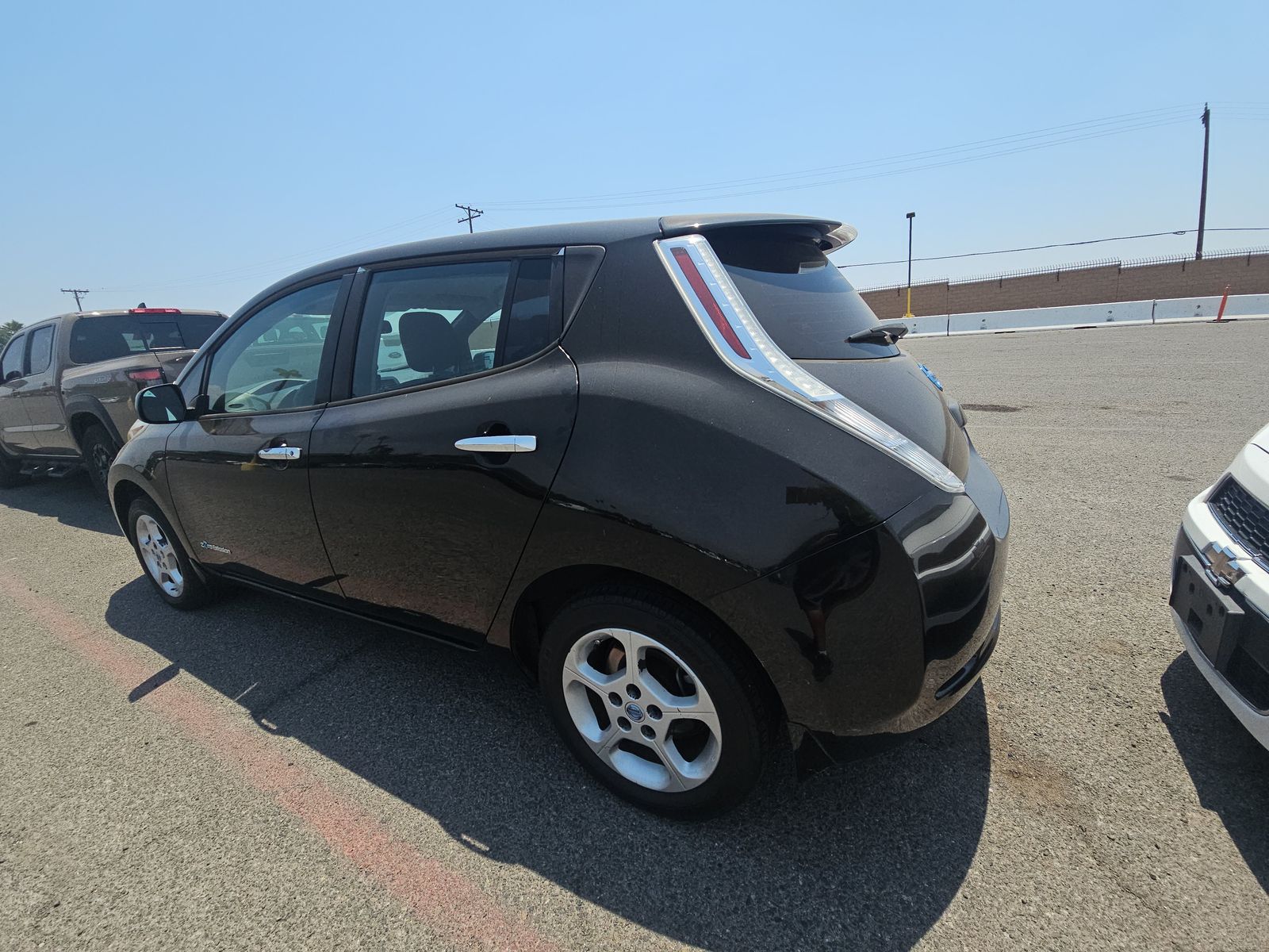 2013 Nissan LEAF SV FWD