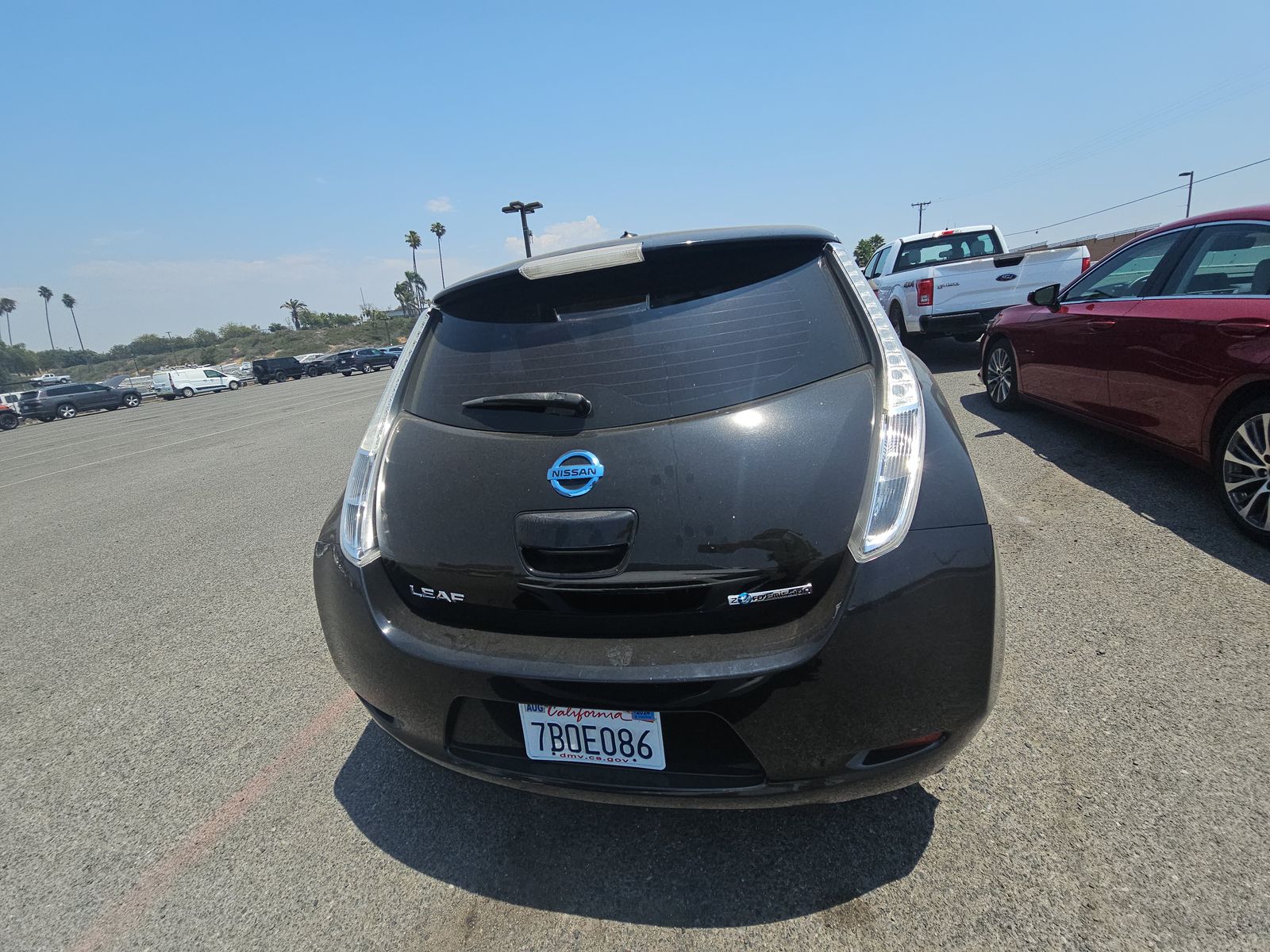 2013 Nissan LEAF SV FWD