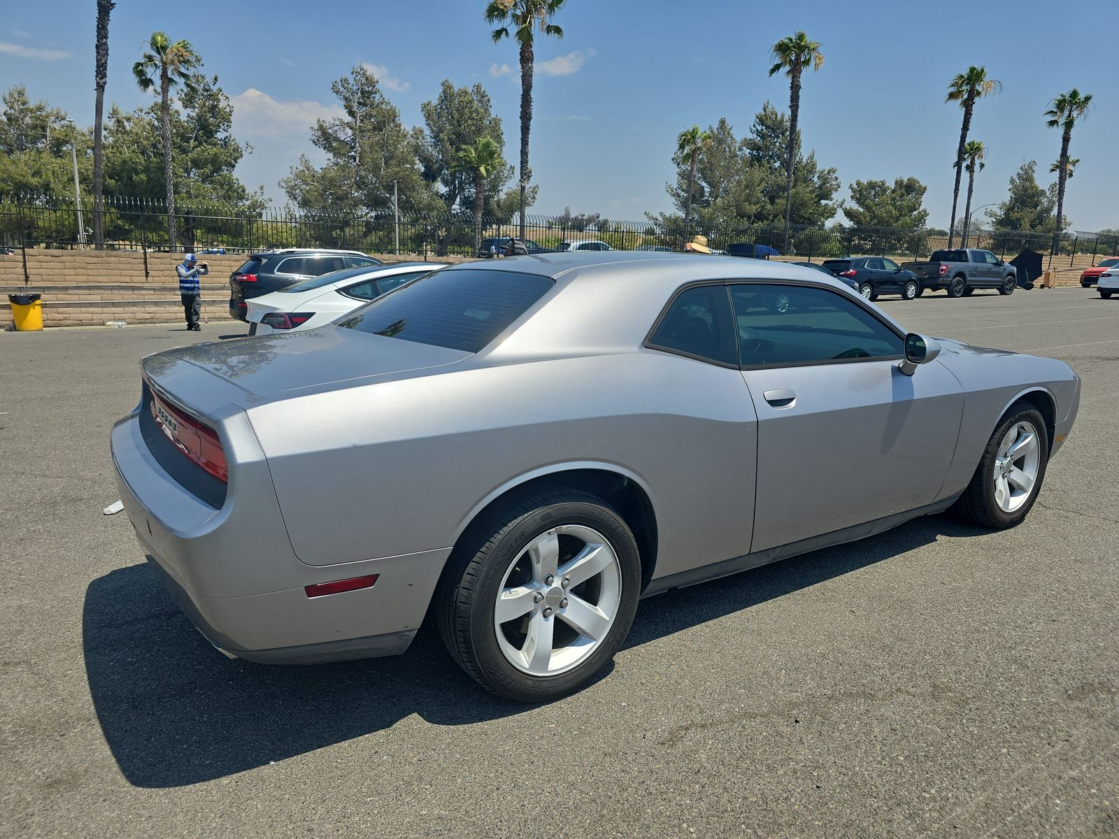 2014 Dodge Challenger SXT RWD