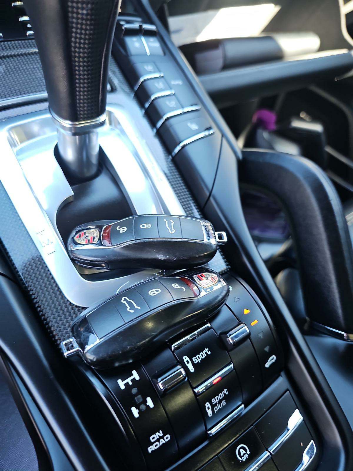 2016 Porsche Cayenne GTS AWD