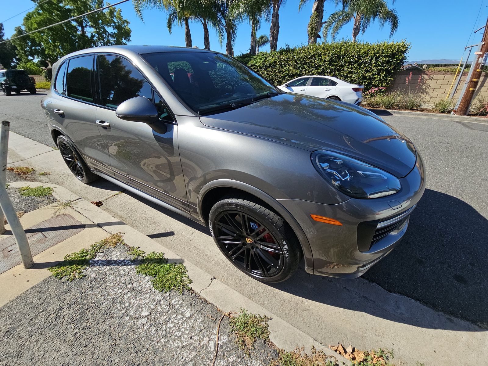2016 Porsche Cayenne GTS AWD