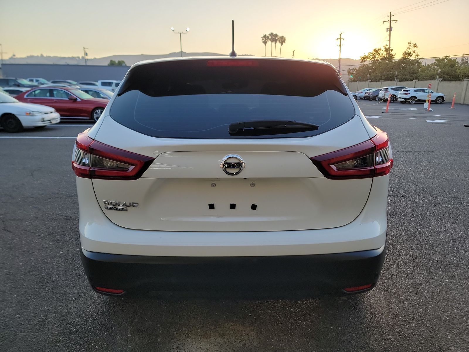 2020 Nissan Rogue Sport S FWD