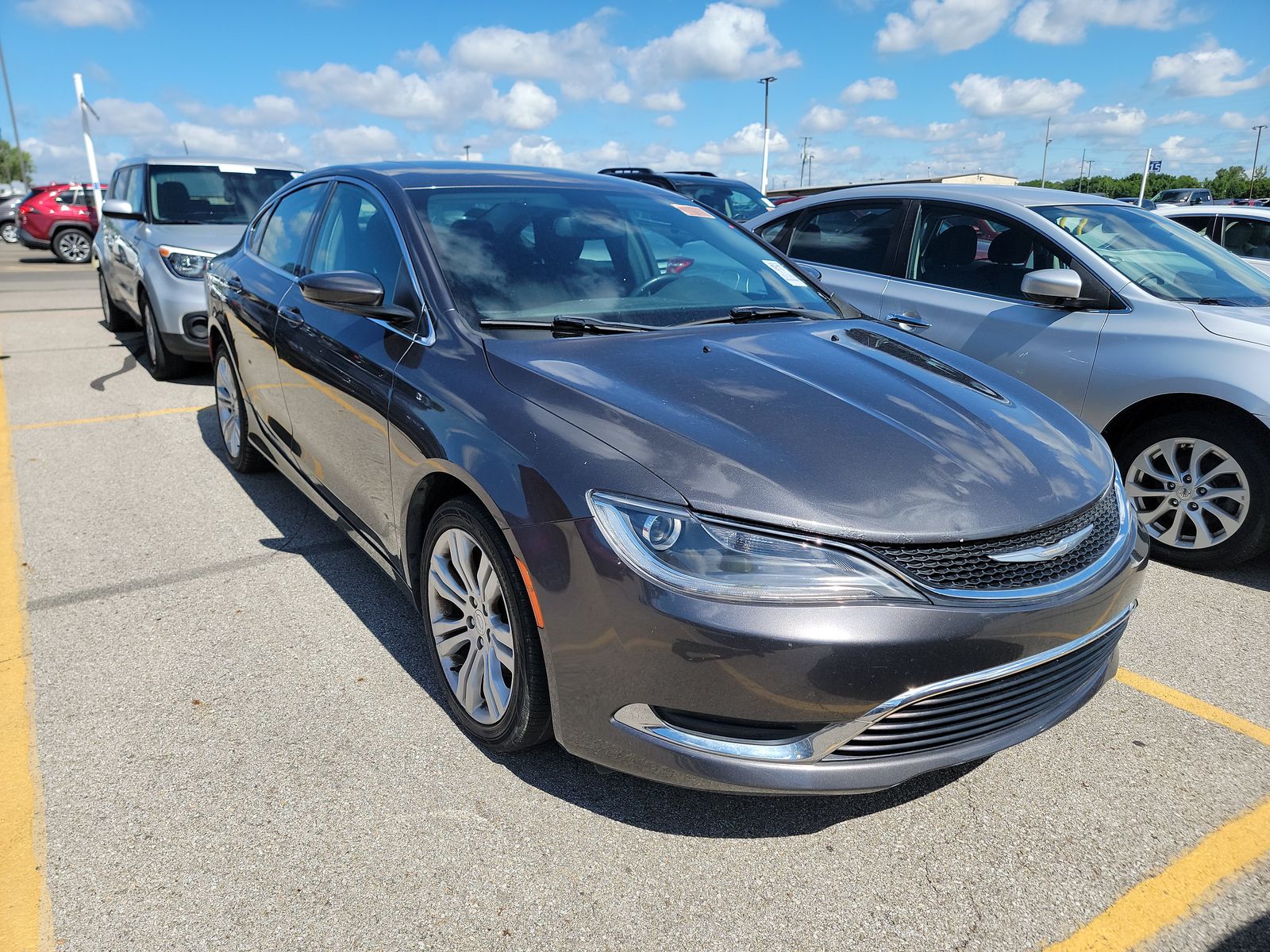 2015 Chrysler 200 Limited FWD