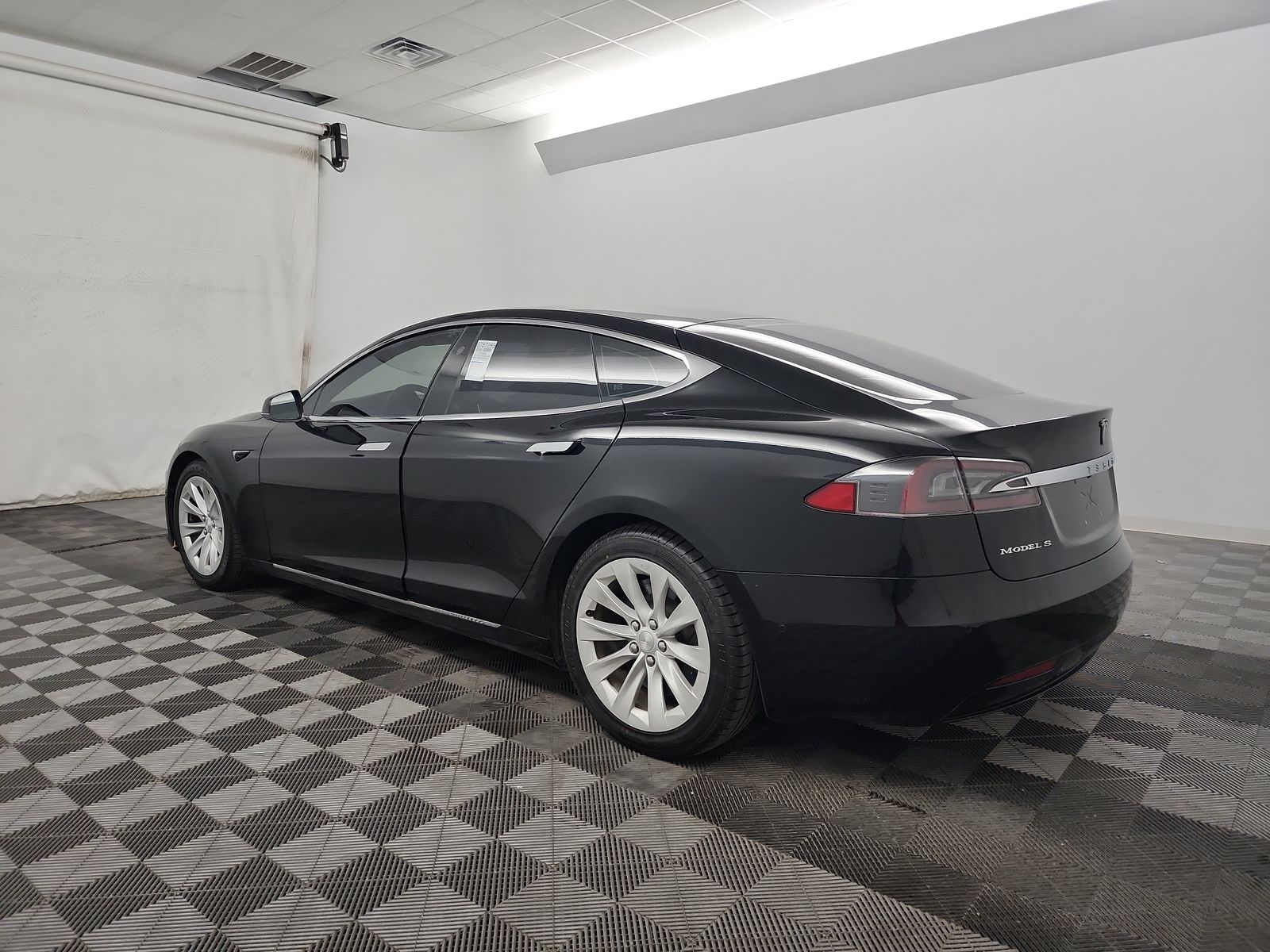 2017 Tesla Model S 75 RWD