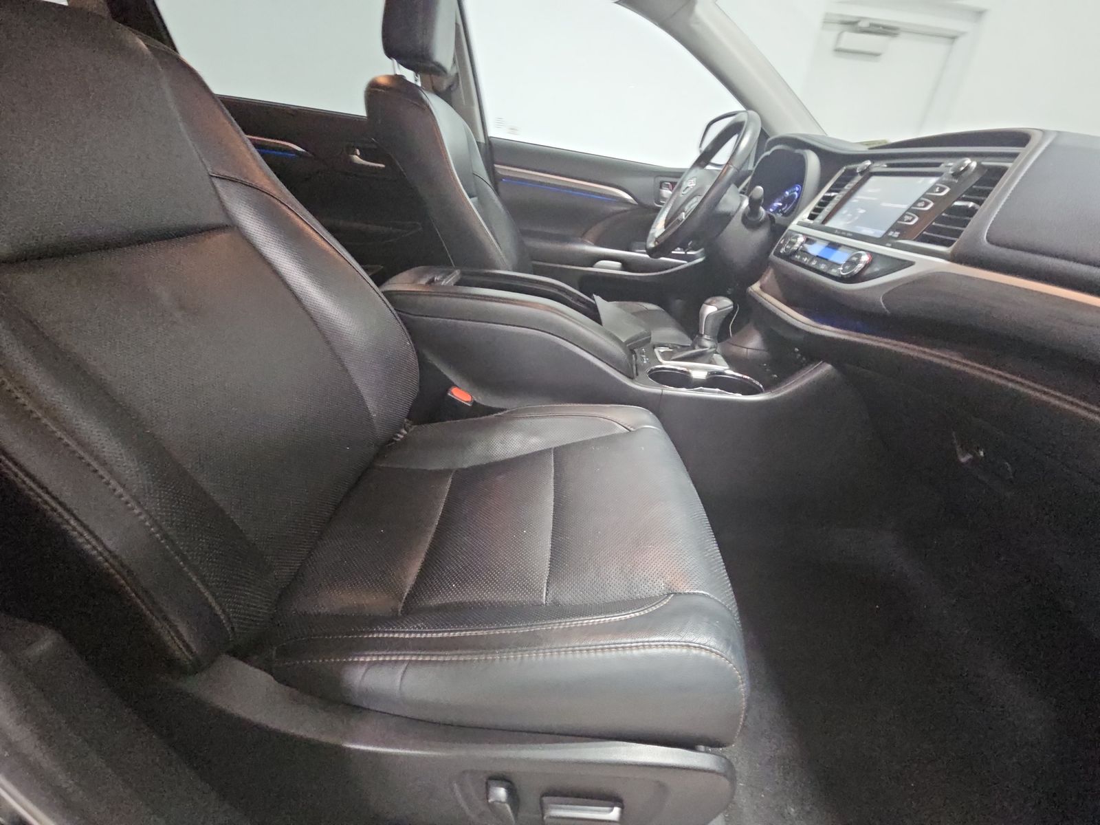 2017 Toyota Highlander Hybrid Limited Platinum AWD