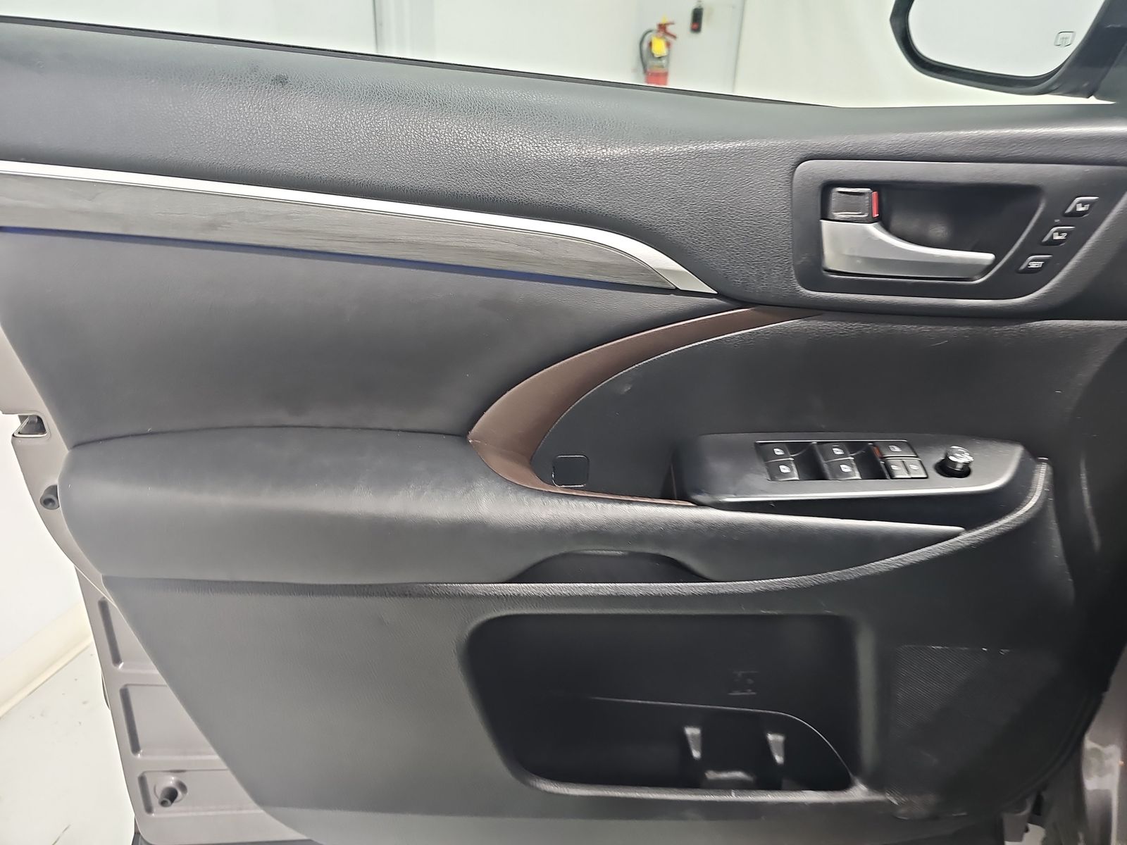 2017 Toyota Highlander Hybrid Limited Platinum AWD