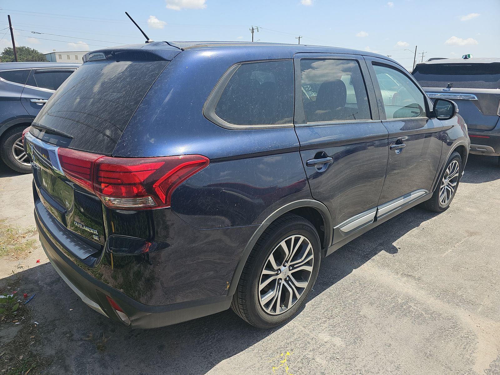 2016 Mitsubishi Outlander SE FWD