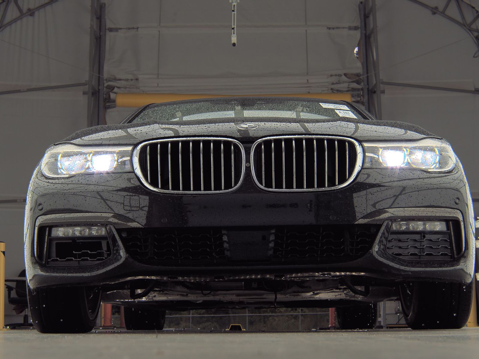 2016 BMW 7 Series 740i FWD