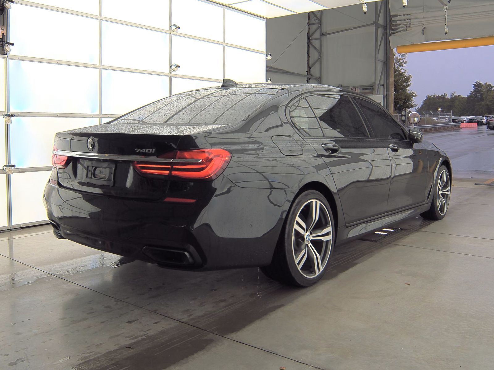 2016 BMW 7 Series 740i FWD