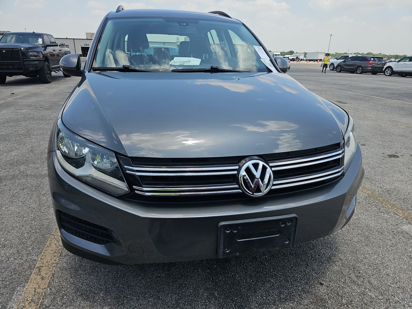 2017 Volkswagen Tiguan 2.0T S FWD