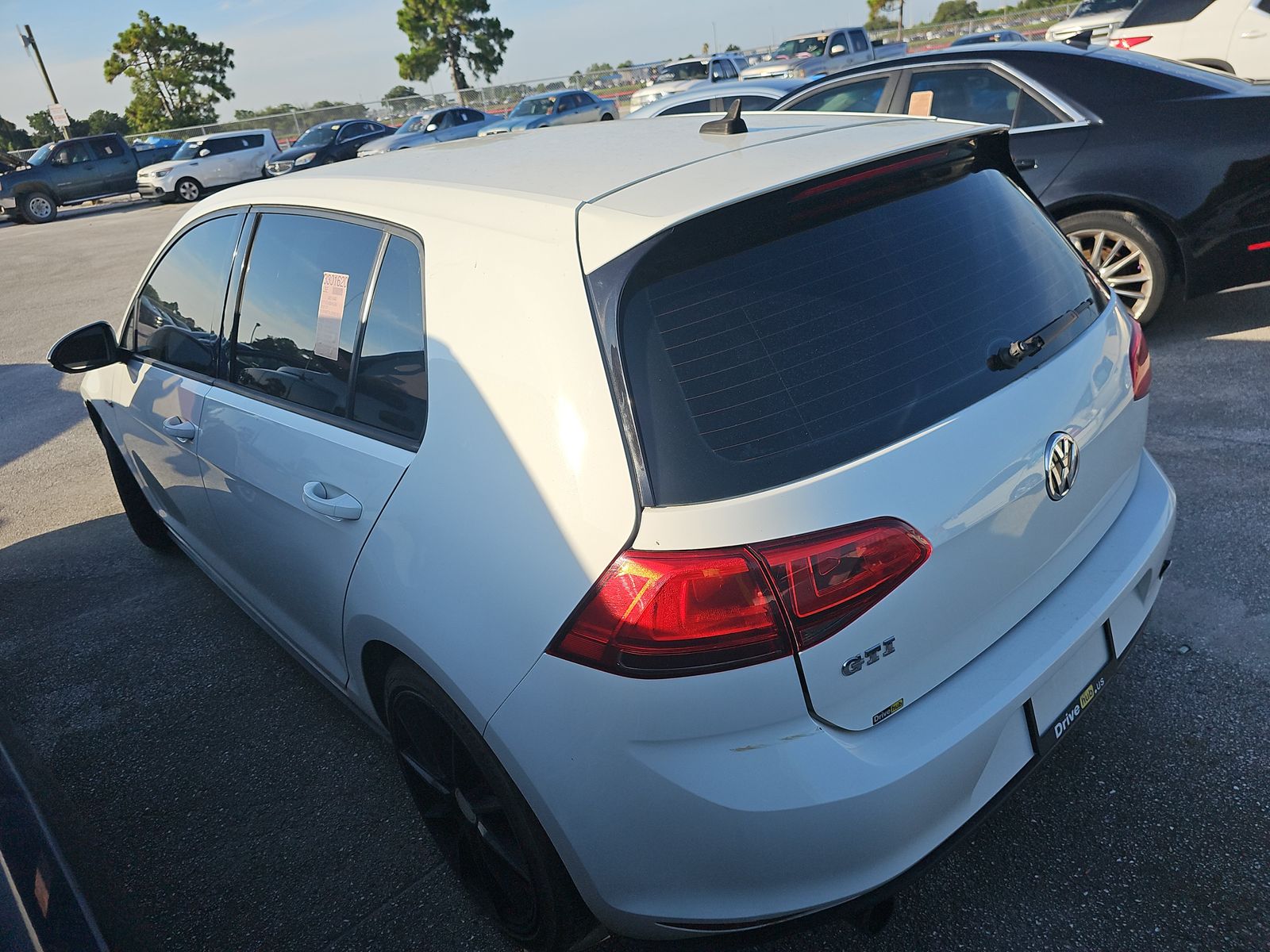 2017 Volkswagen Golf GTI 2.0T S FWD