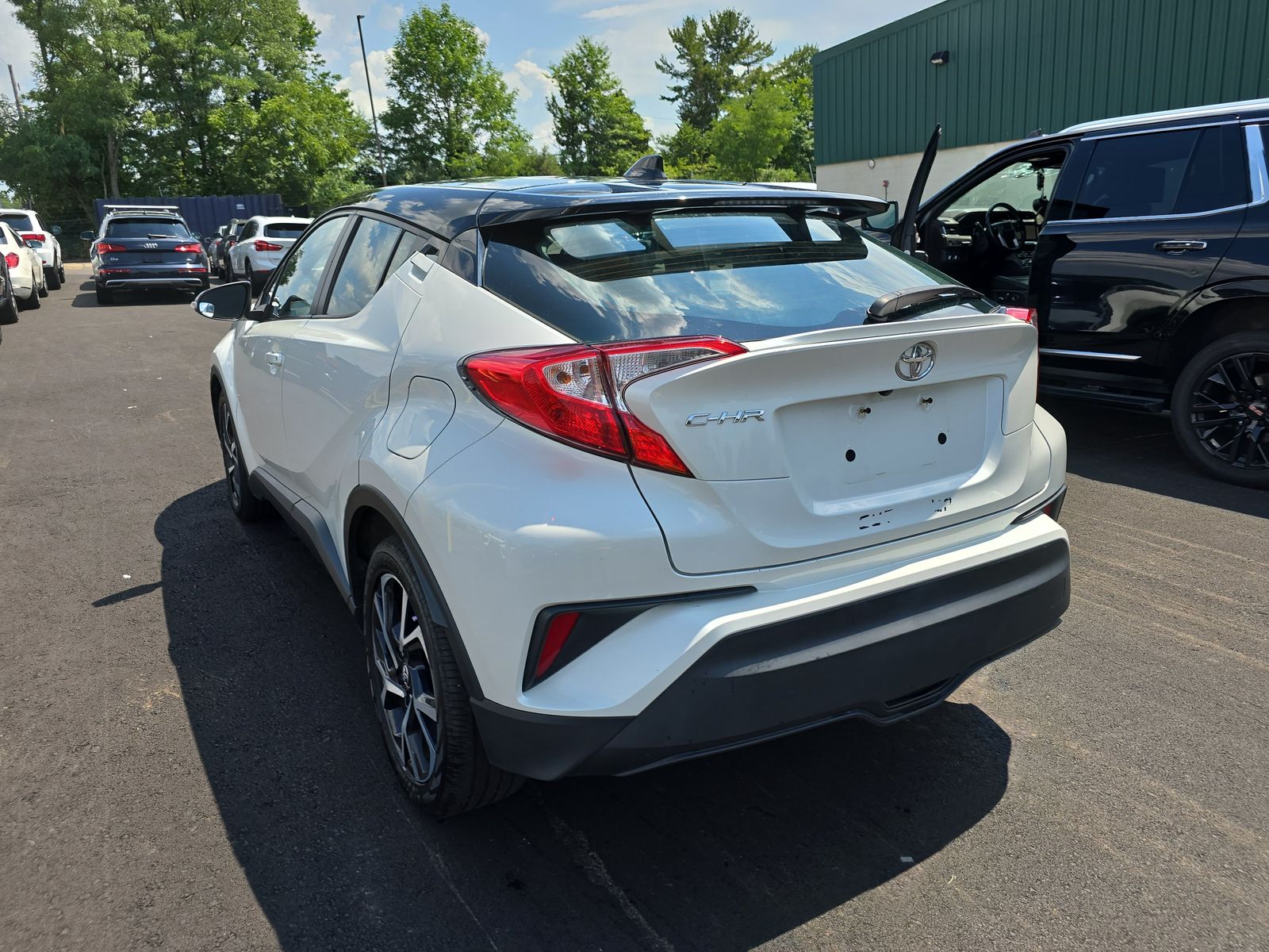 2019 Toyota C-HR XLE FWD