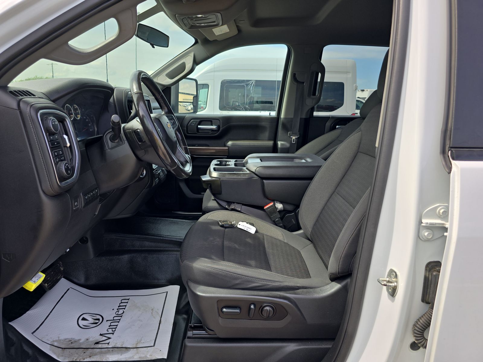 2022 Chevrolet Silverado 2500HD LT AWD