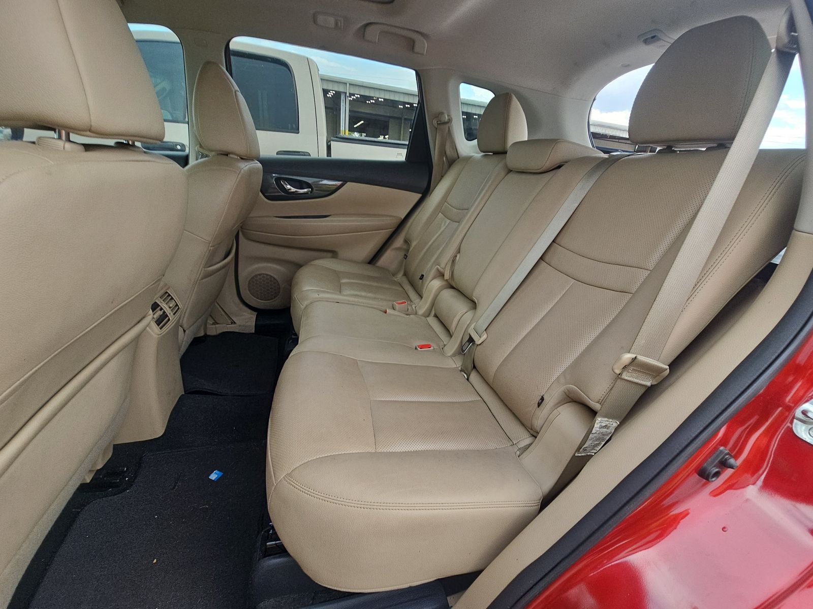 2016 Nissan Rogue SL FWD