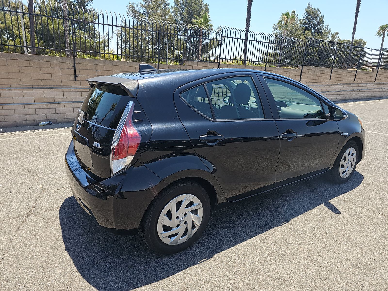 2016 Toyota Prius c Two FWD