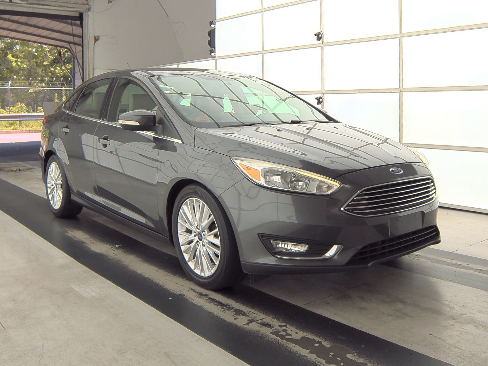 2017 Ford Focus Titanium FWD