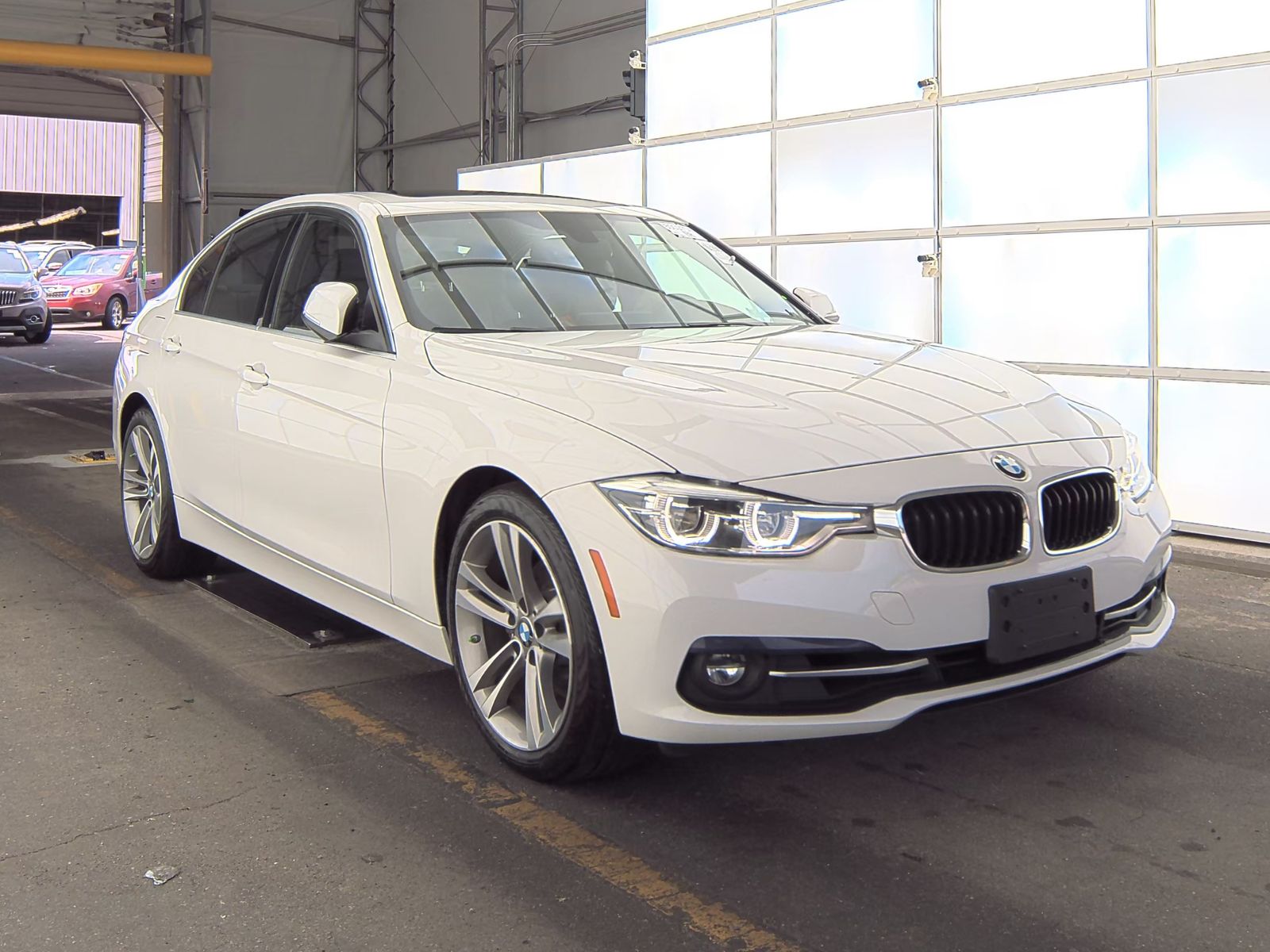 2018 BMW 3 Series 330i xDrive AWD