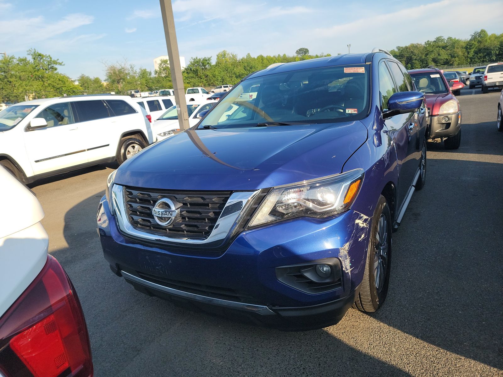 2020 Nissan Pathfinder SL FWD