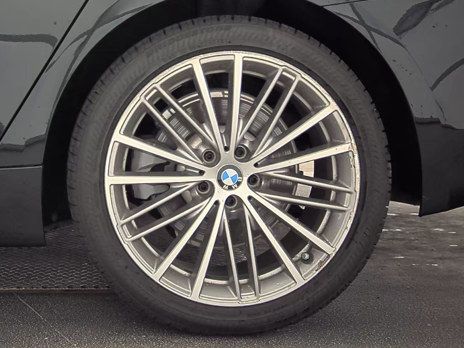 2017 BMW 5 Series 530i xDrive AWD