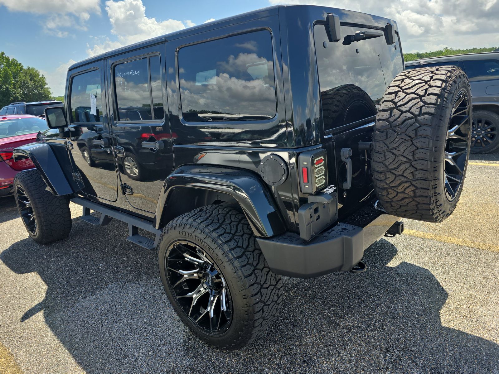 2017 Jeep Wrangler Unlimited Sahara AWD