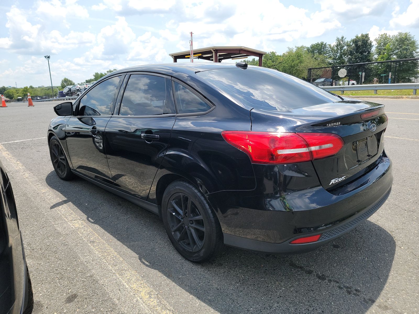 2017 Ford Focus SE FWD