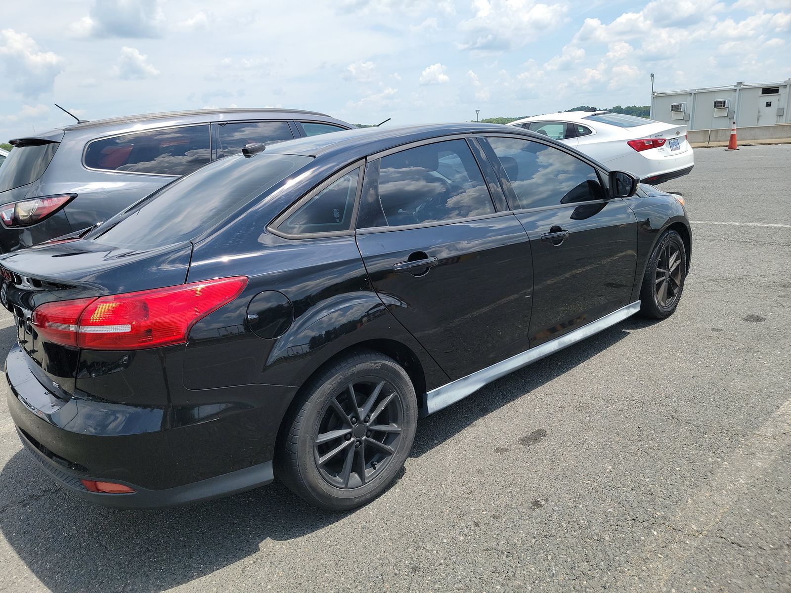 2017 Ford Focus SE FWD