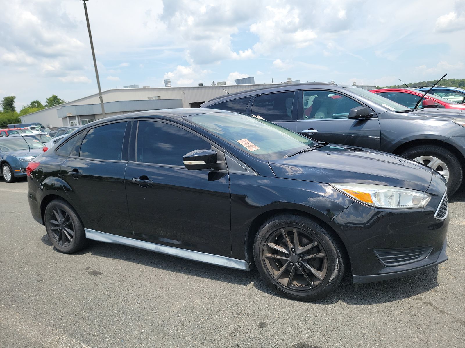 2017 Ford Focus SE FWD