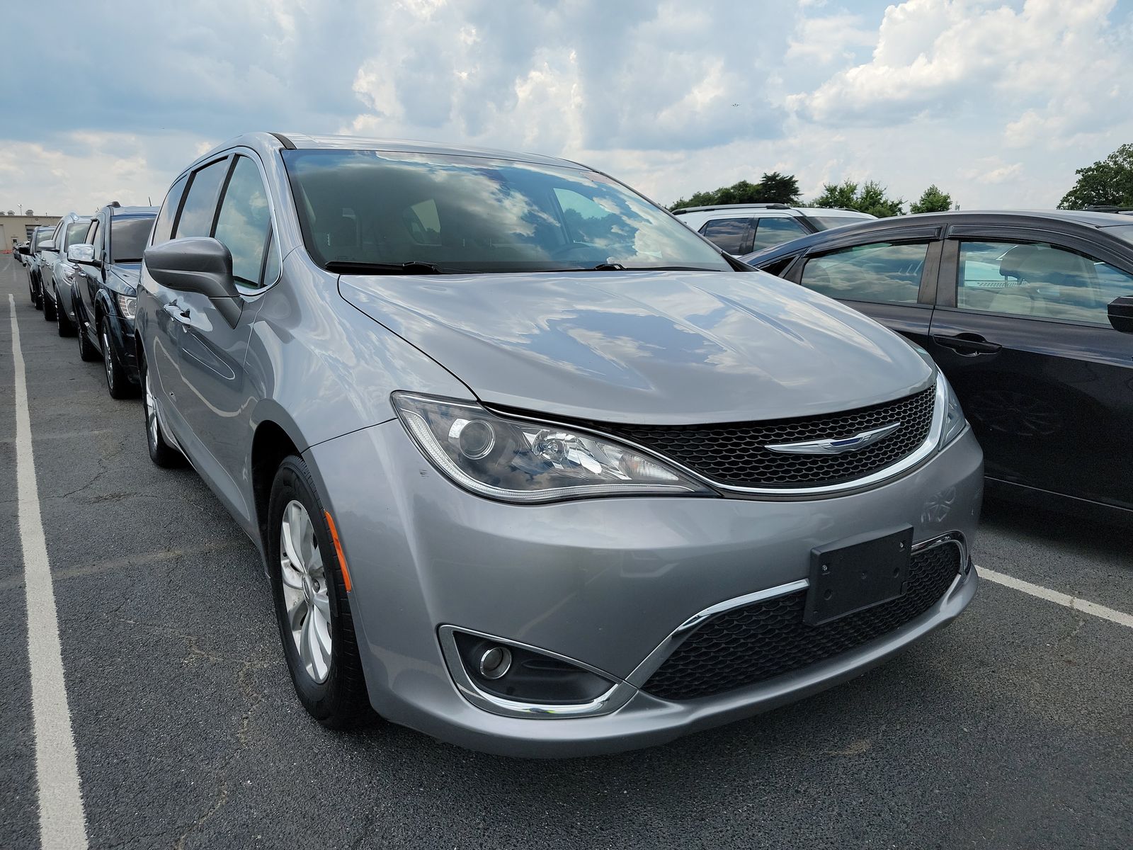 2018 Chrysler Pacifica Touring Plus FWD