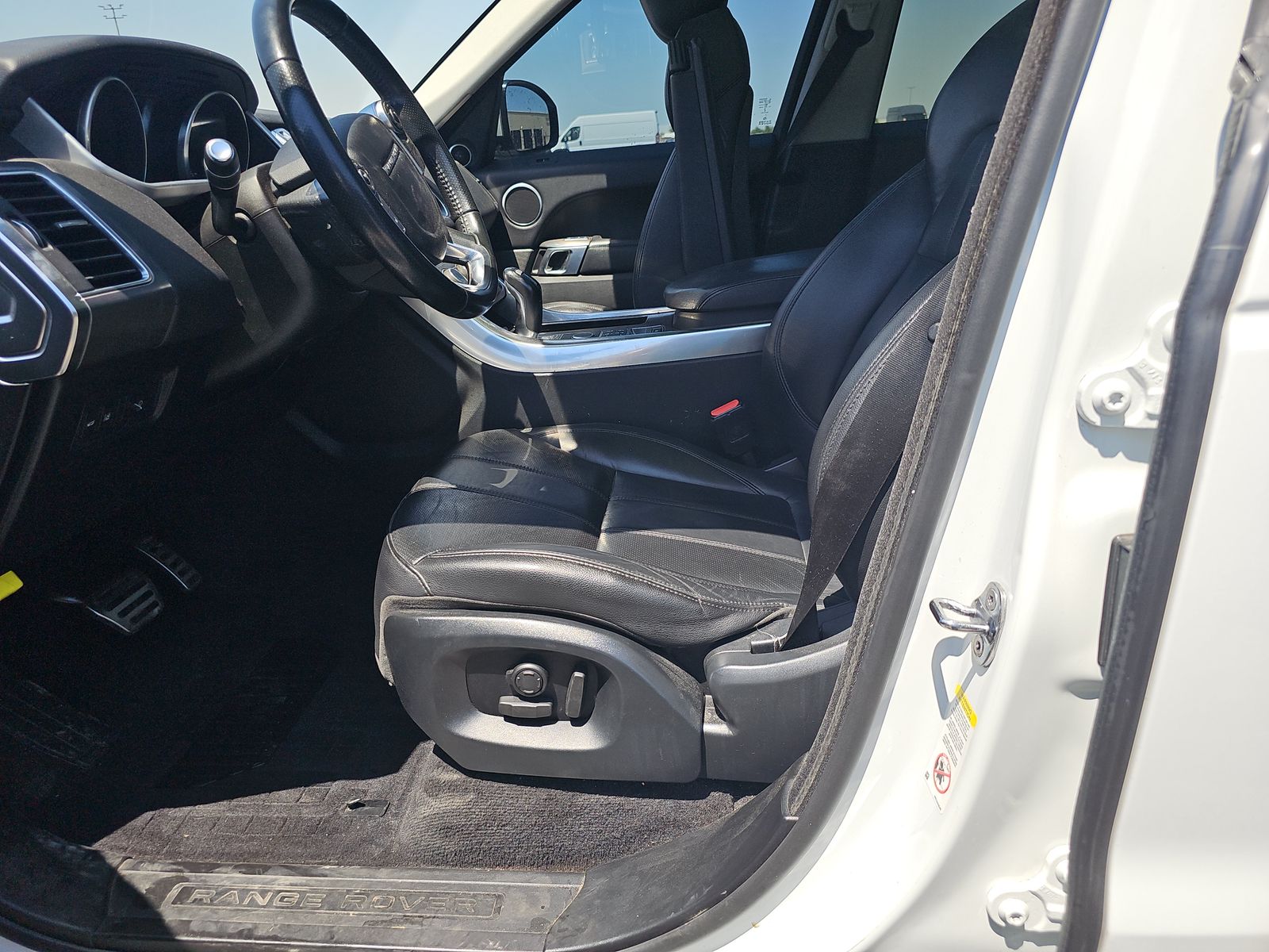 2017 Land Rover Range Rover Sport SE AWD